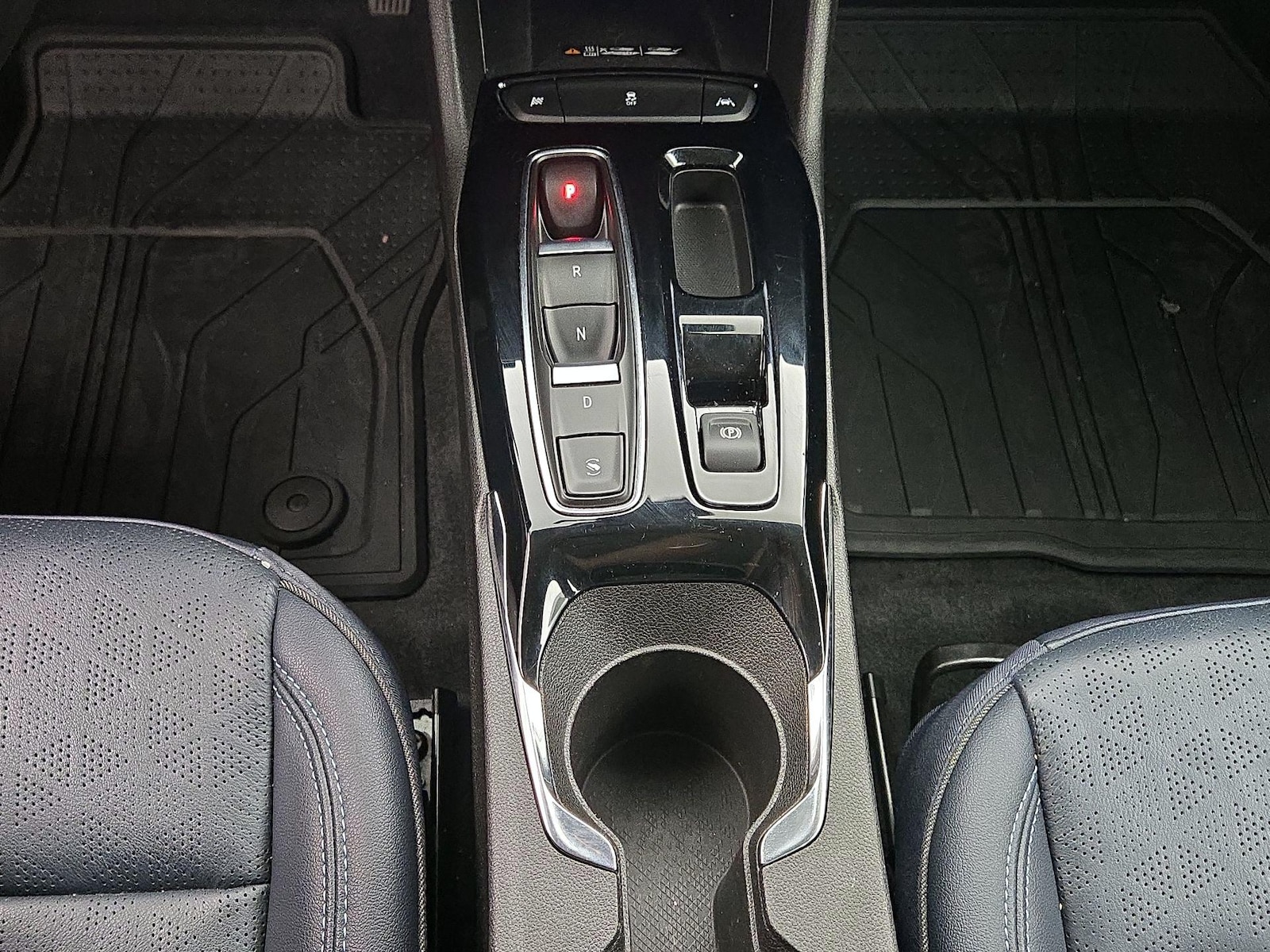 2023 Chevrolet Bolt EUV LT - Photo 18