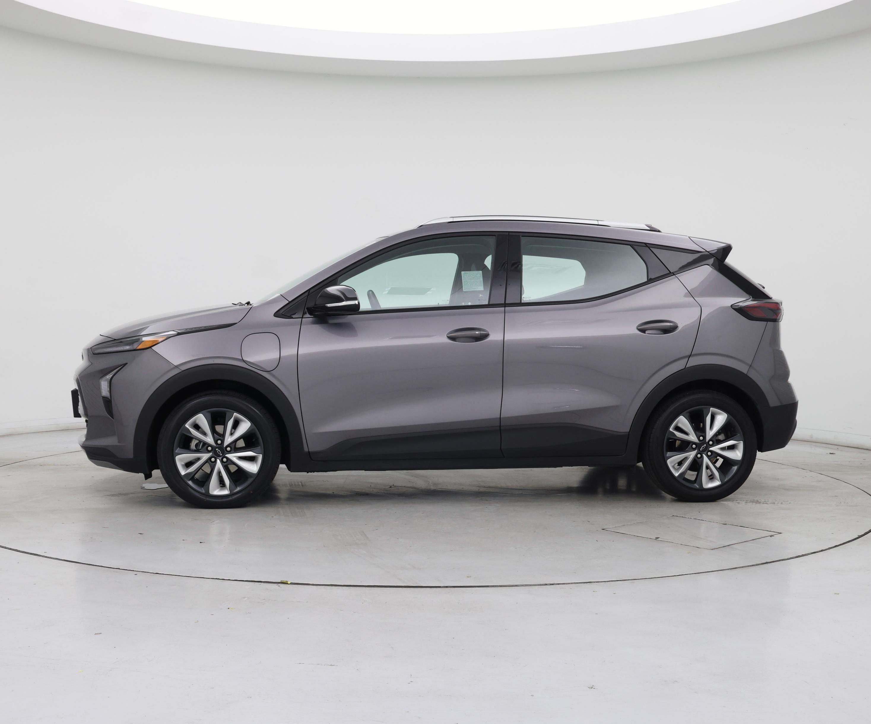 Thumbnail: 2023 Chevrolet Bolt EUV - 3