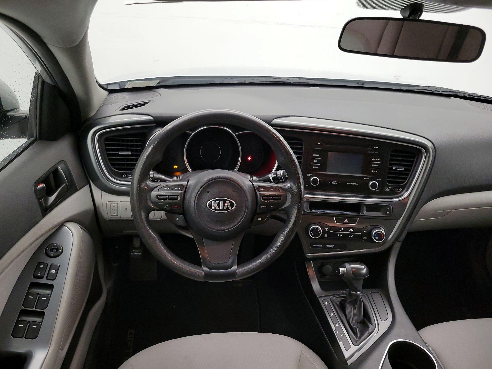 Thumbnail: 2014 Kia Optima - 10