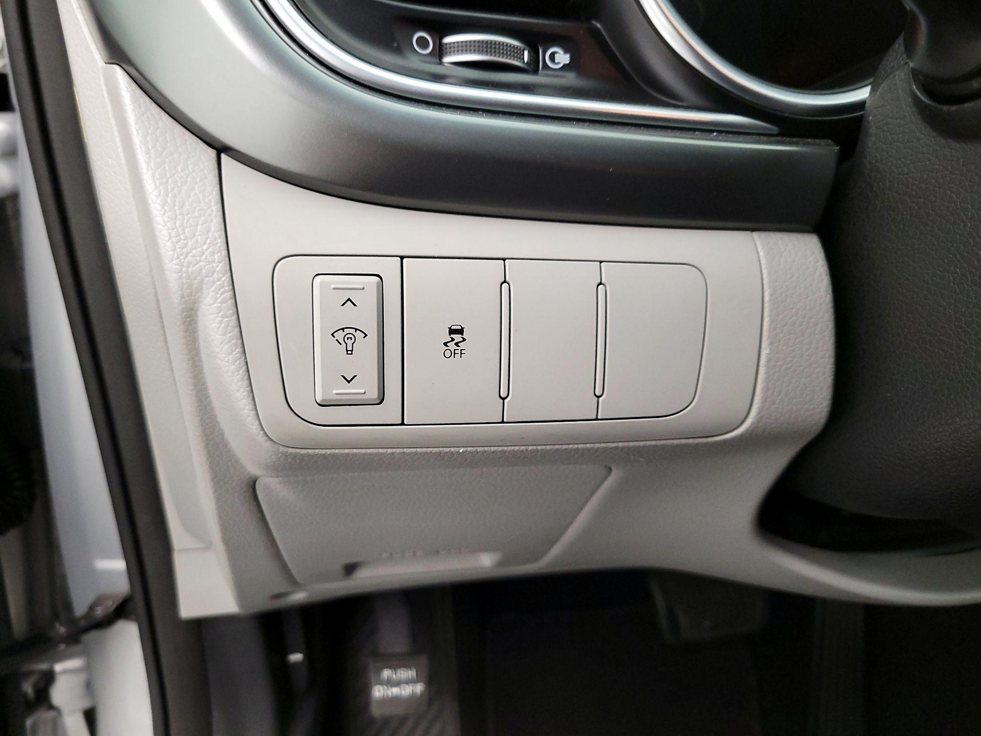 Thumbnail: 2014 Kia Optima - 13