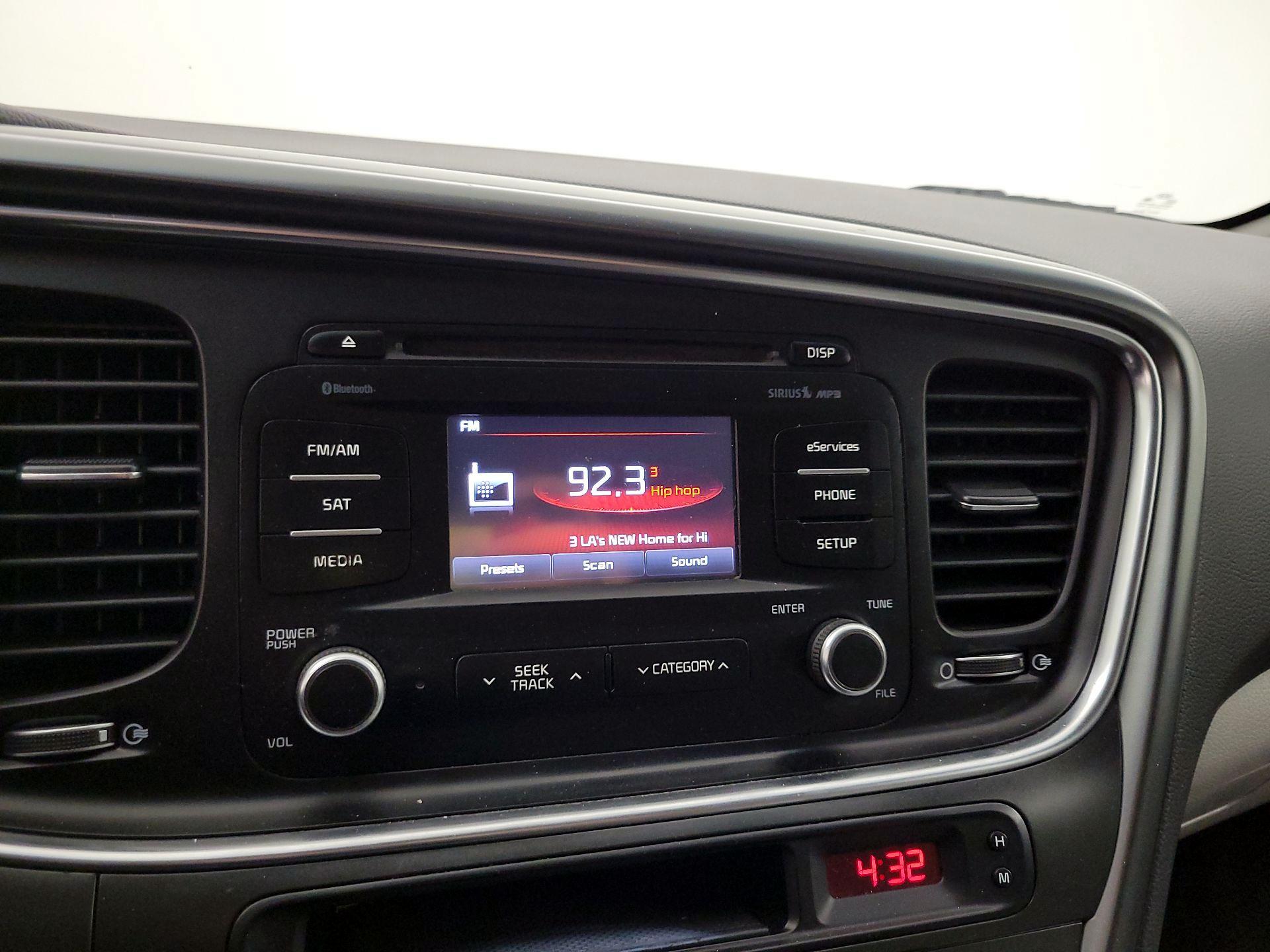 Thumbnail: 2014 Kia Optima - 14