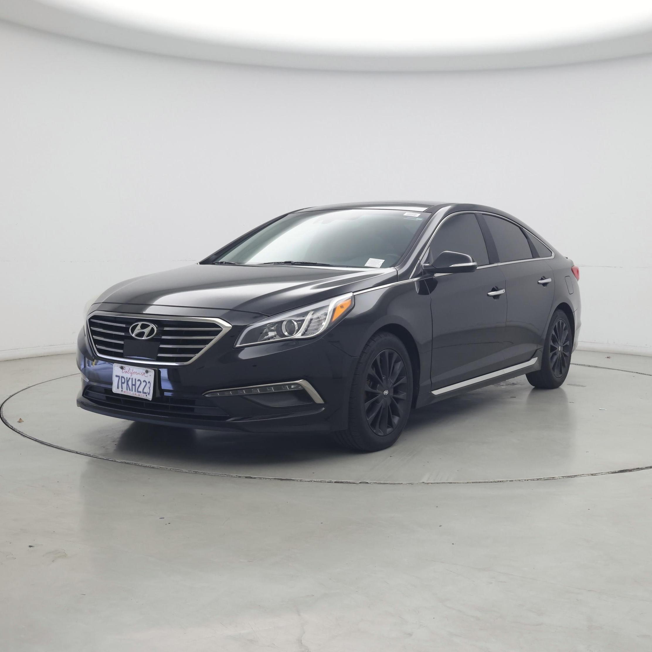 Thumbnail: 2015 Hyundai Sonata - 4
