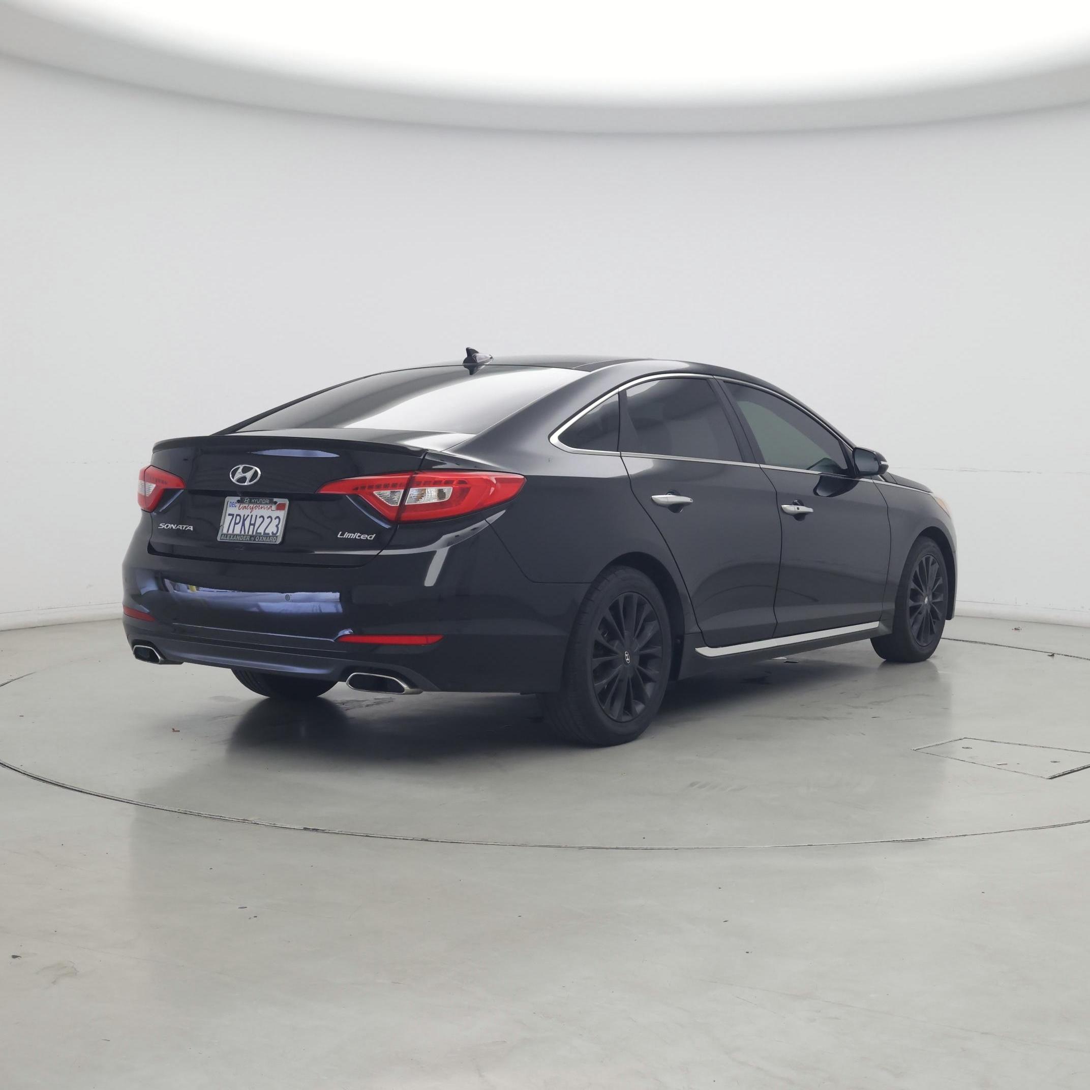 Thumbnail: 2015 Hyundai Sonata - 8