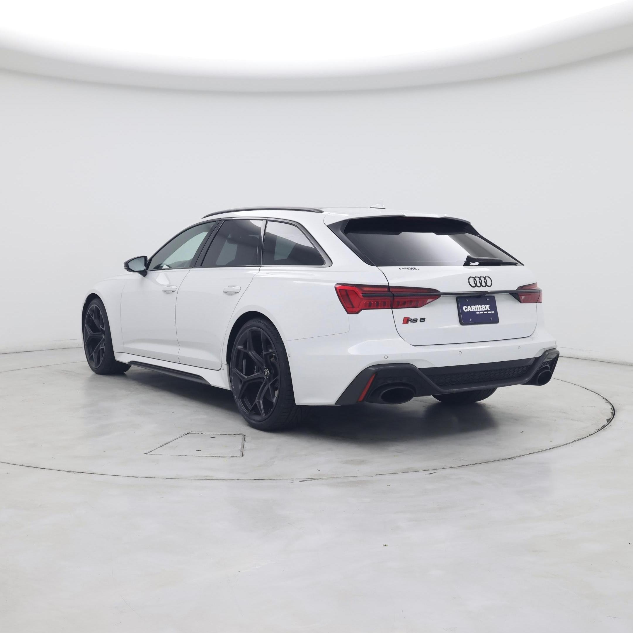 Thumbnail: 2024 Audi RS 6 - 2