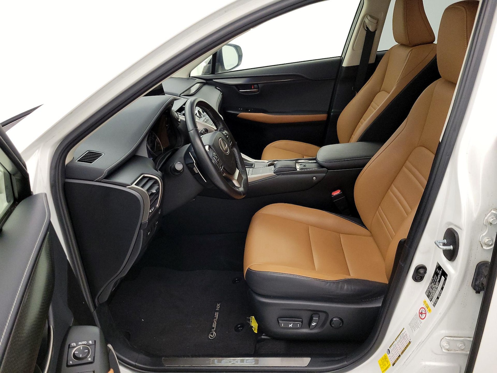 2019 Lexus NX 300 - Photo 19