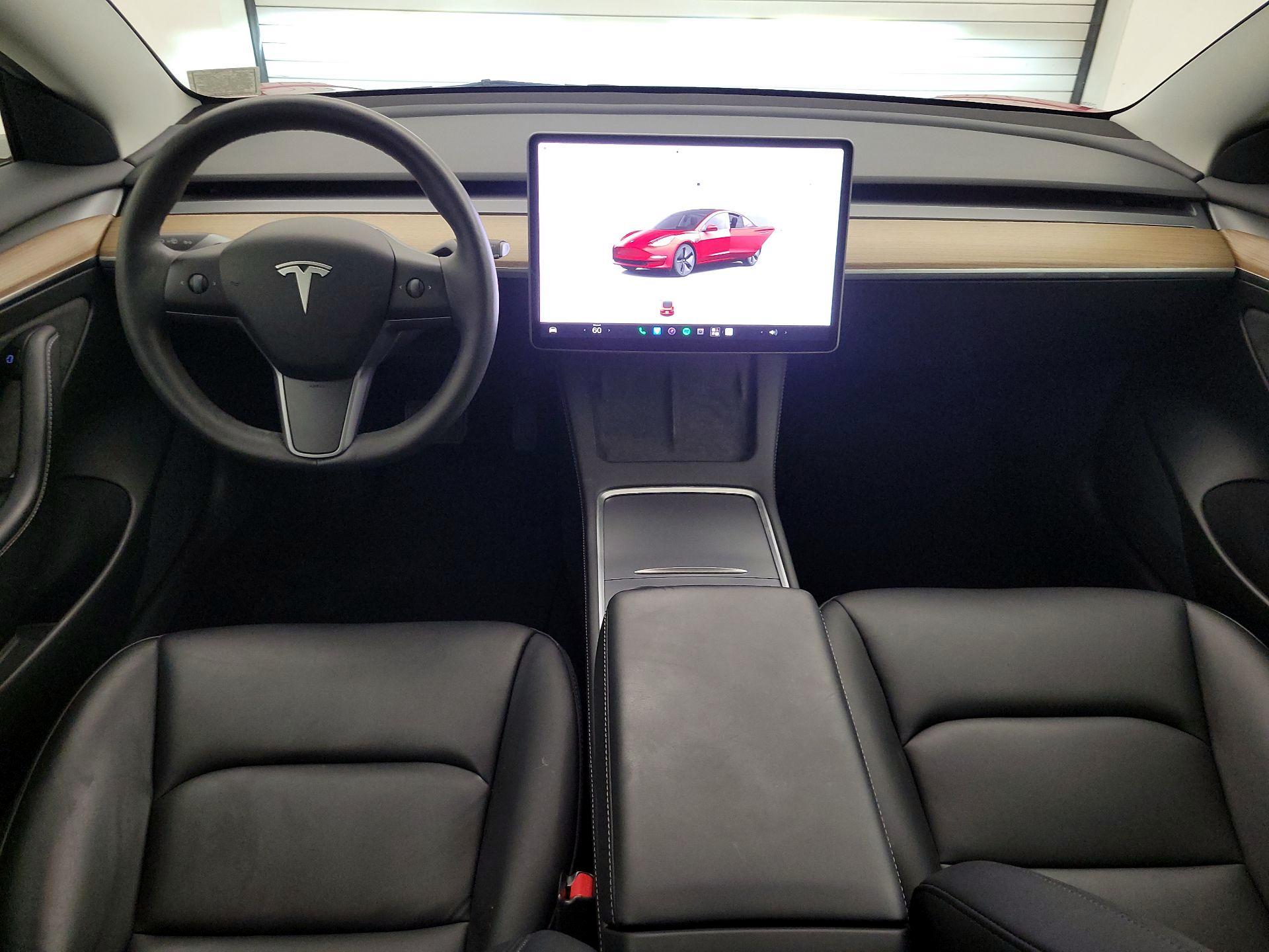 Thumbnail: 2023 Tesla Model 3 - 9