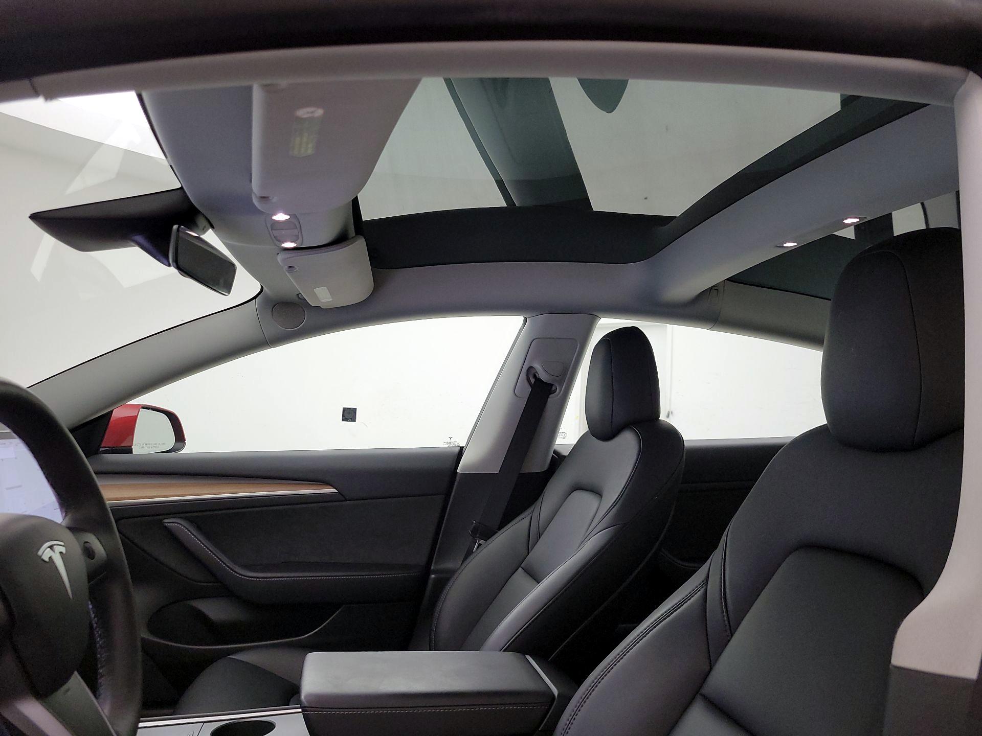 Thumbnail: 2023 Tesla Model 3 - 20