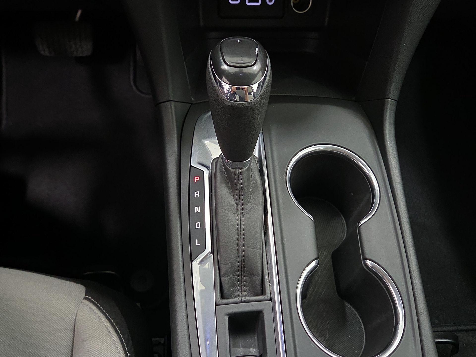 Thumbnail: 2019 Chevrolet Equinox - 17