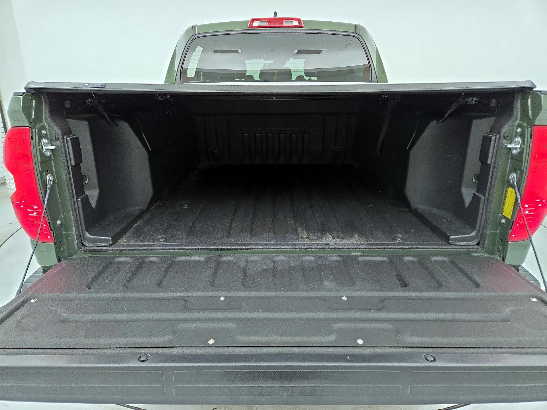 Thumbnail: 2021 Toyota Tundra - 20