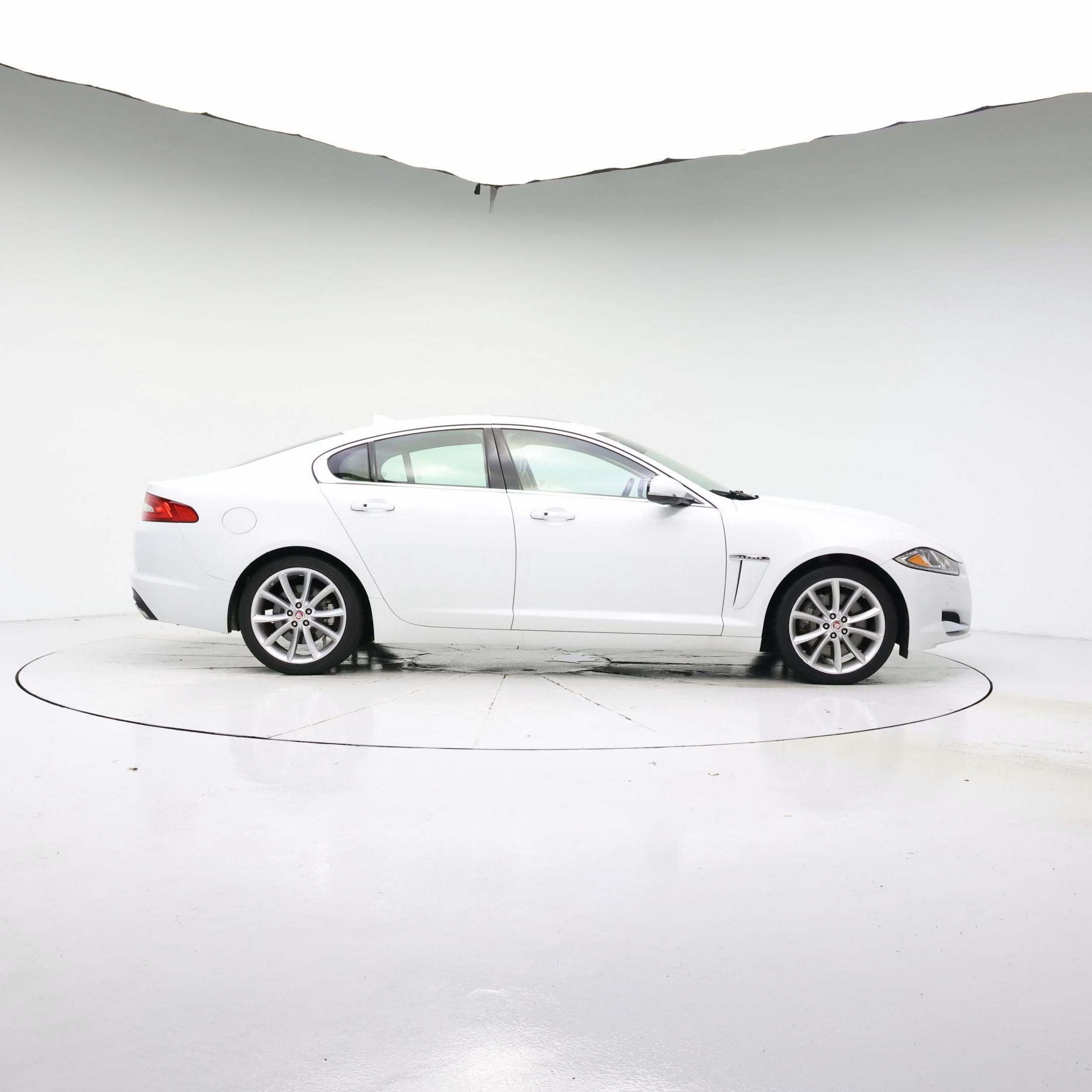 Thumbnail: 2015 Jaguar XF - 7
