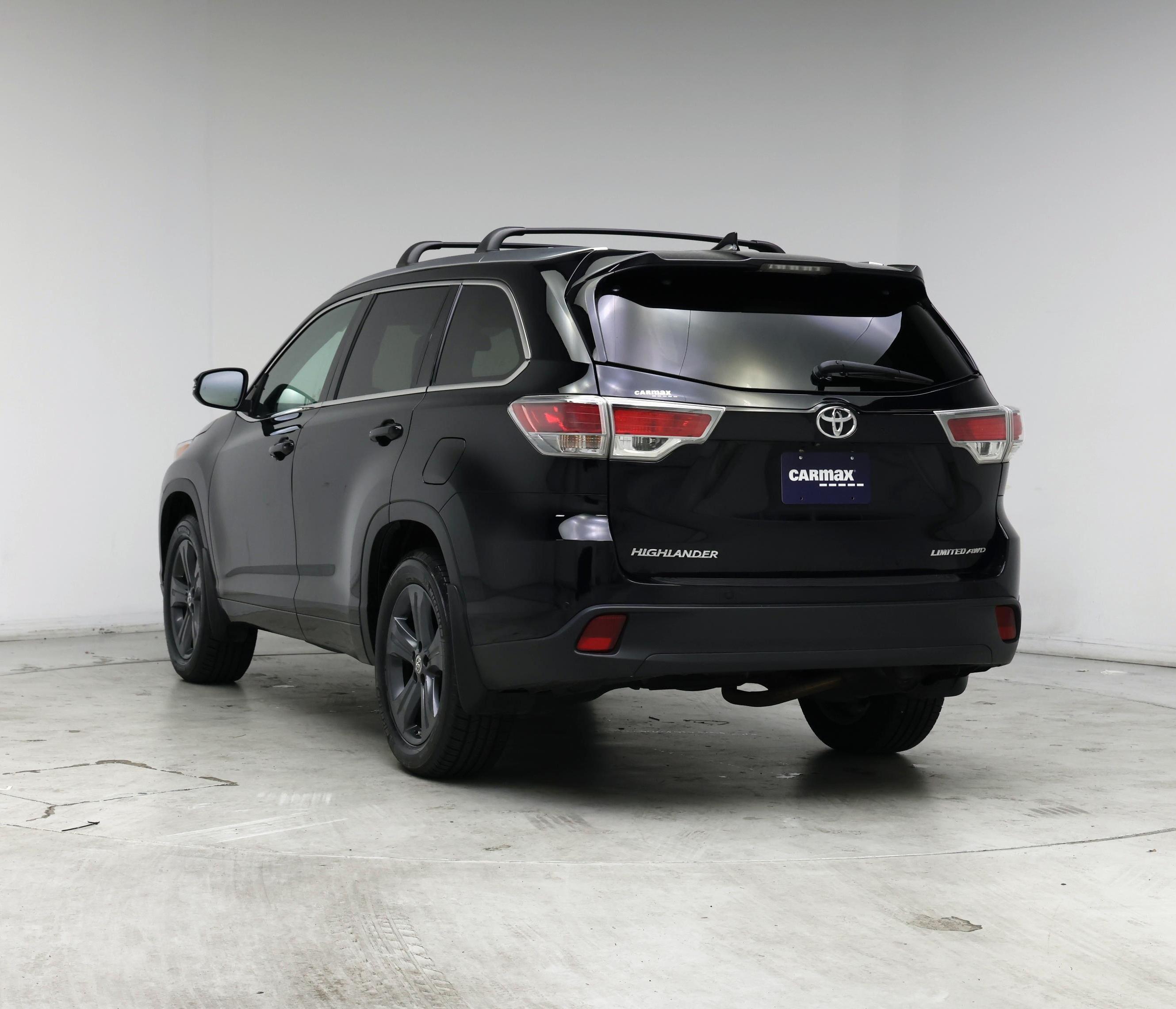 Thumbnail: 2016 Toyota Highlander - 2