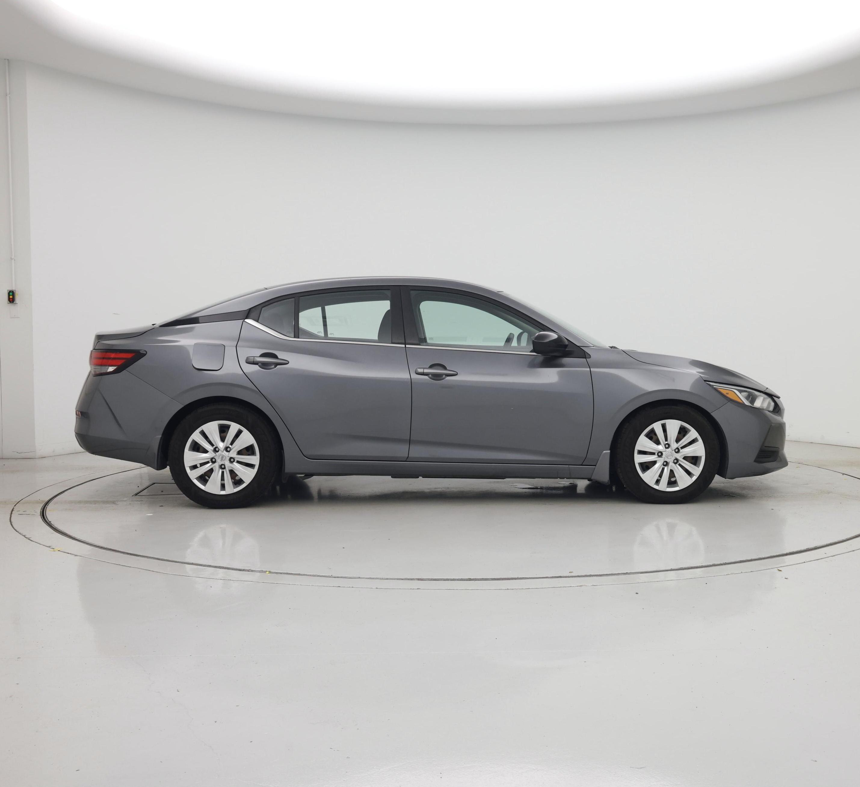 Thumbnail: 2020 Nissan Sentra - 7