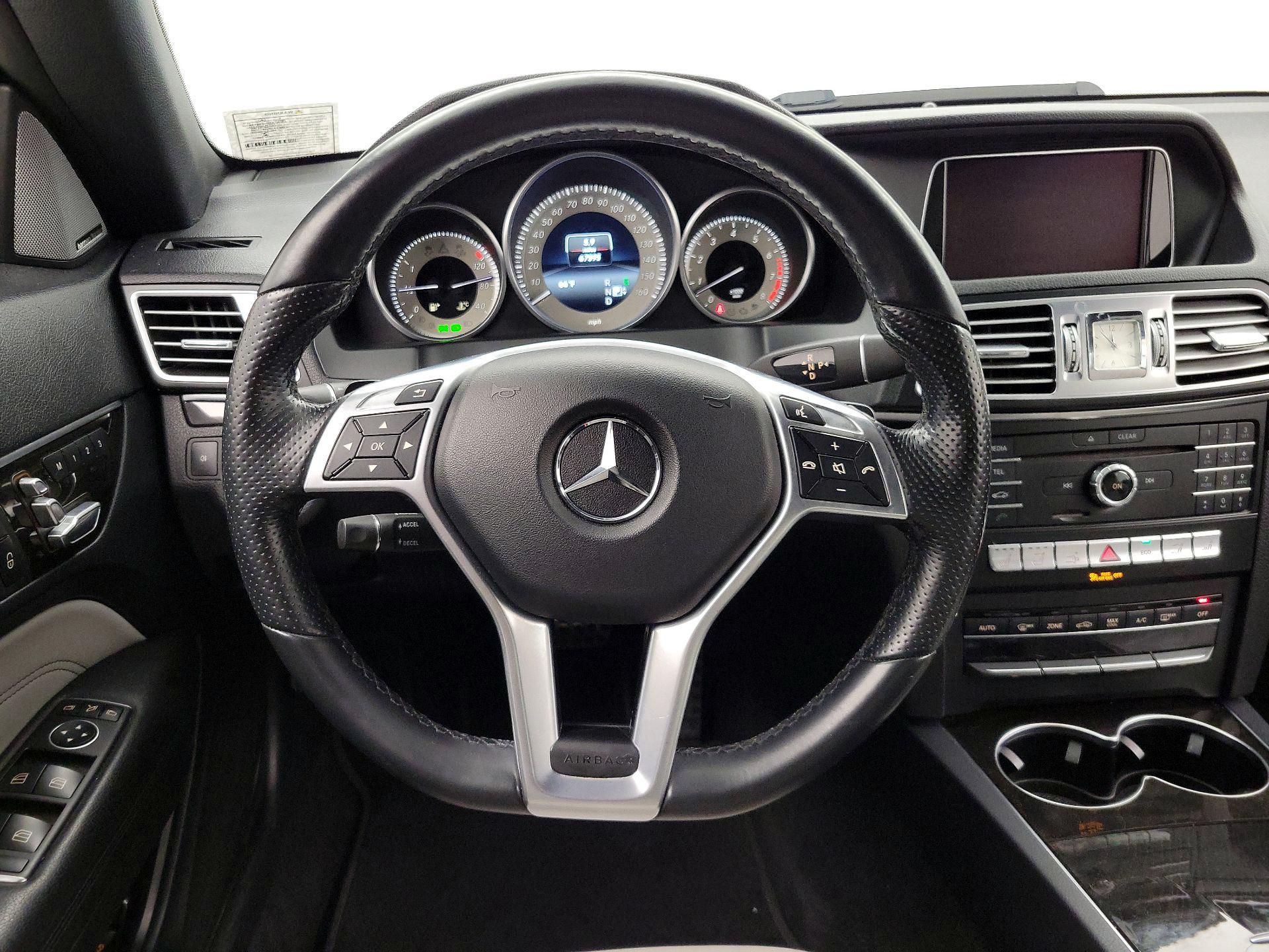 Thumbnail: 2017 Mercedes-Benz E-Class - 10