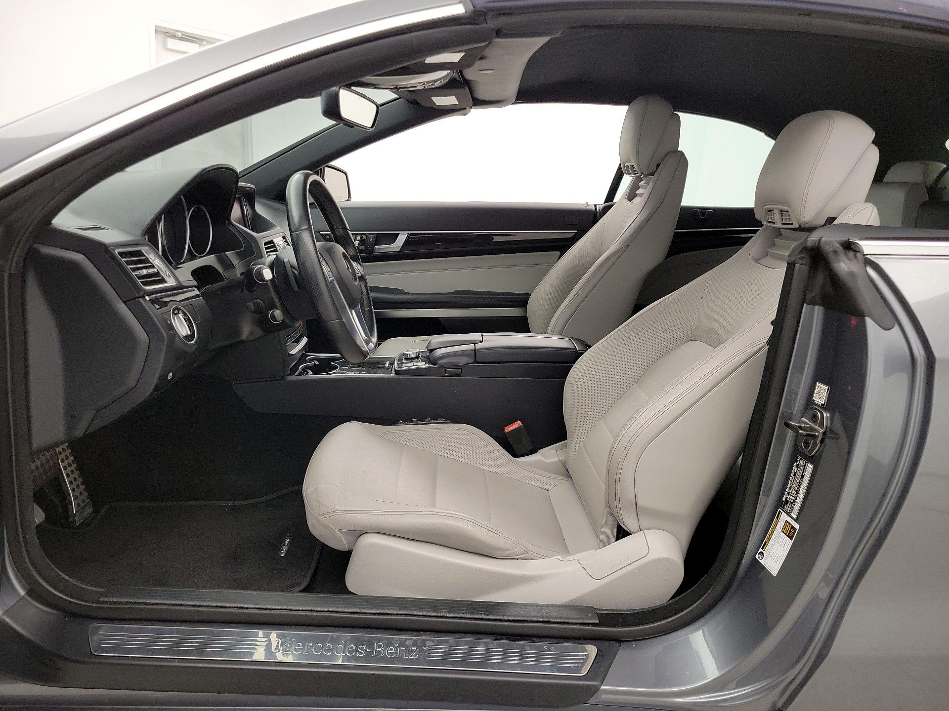 Thumbnail: 2017 Mercedes-Benz E-Class - 11