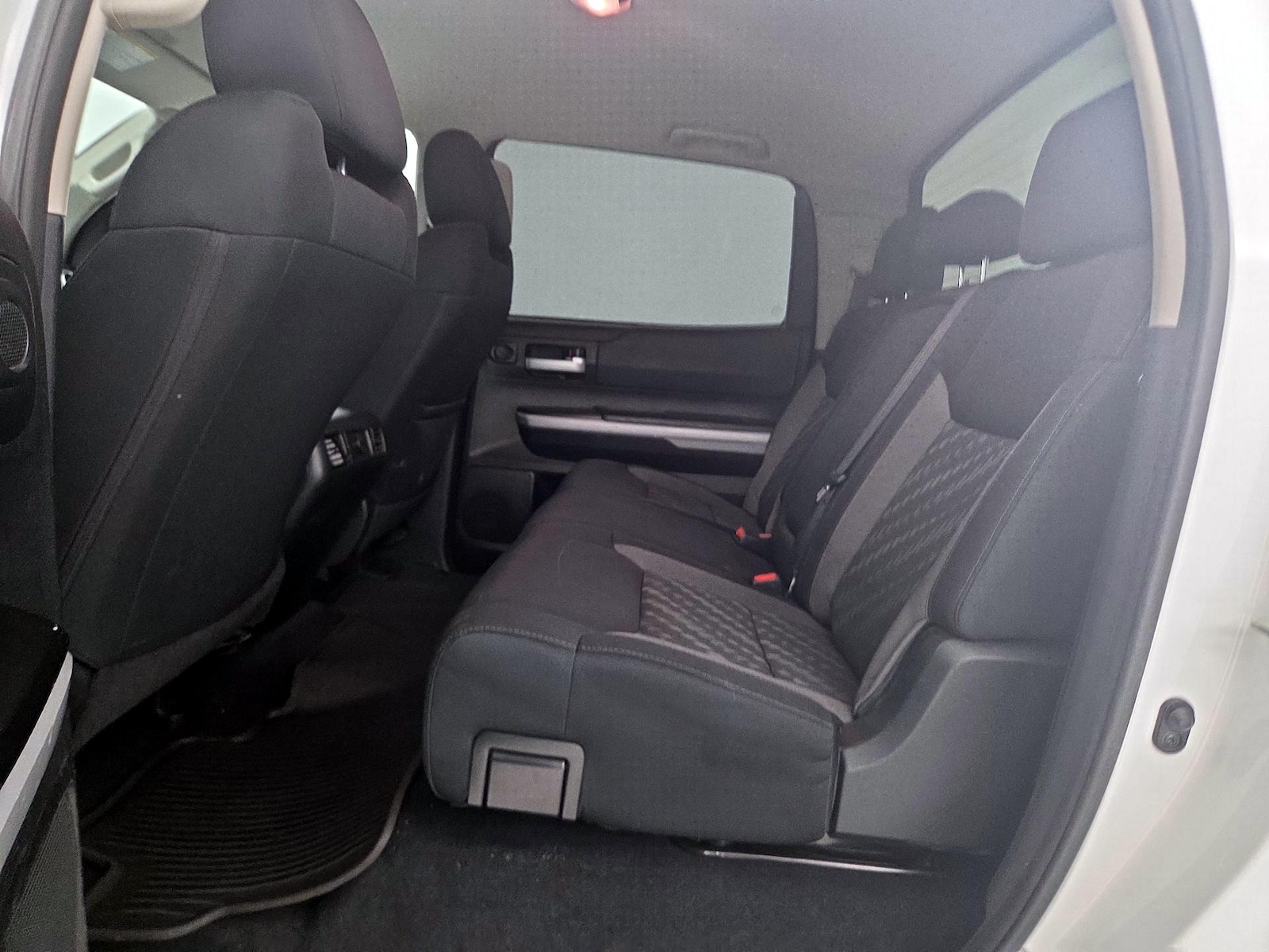 2020 Toyota Tundra SR5 - Photo 20