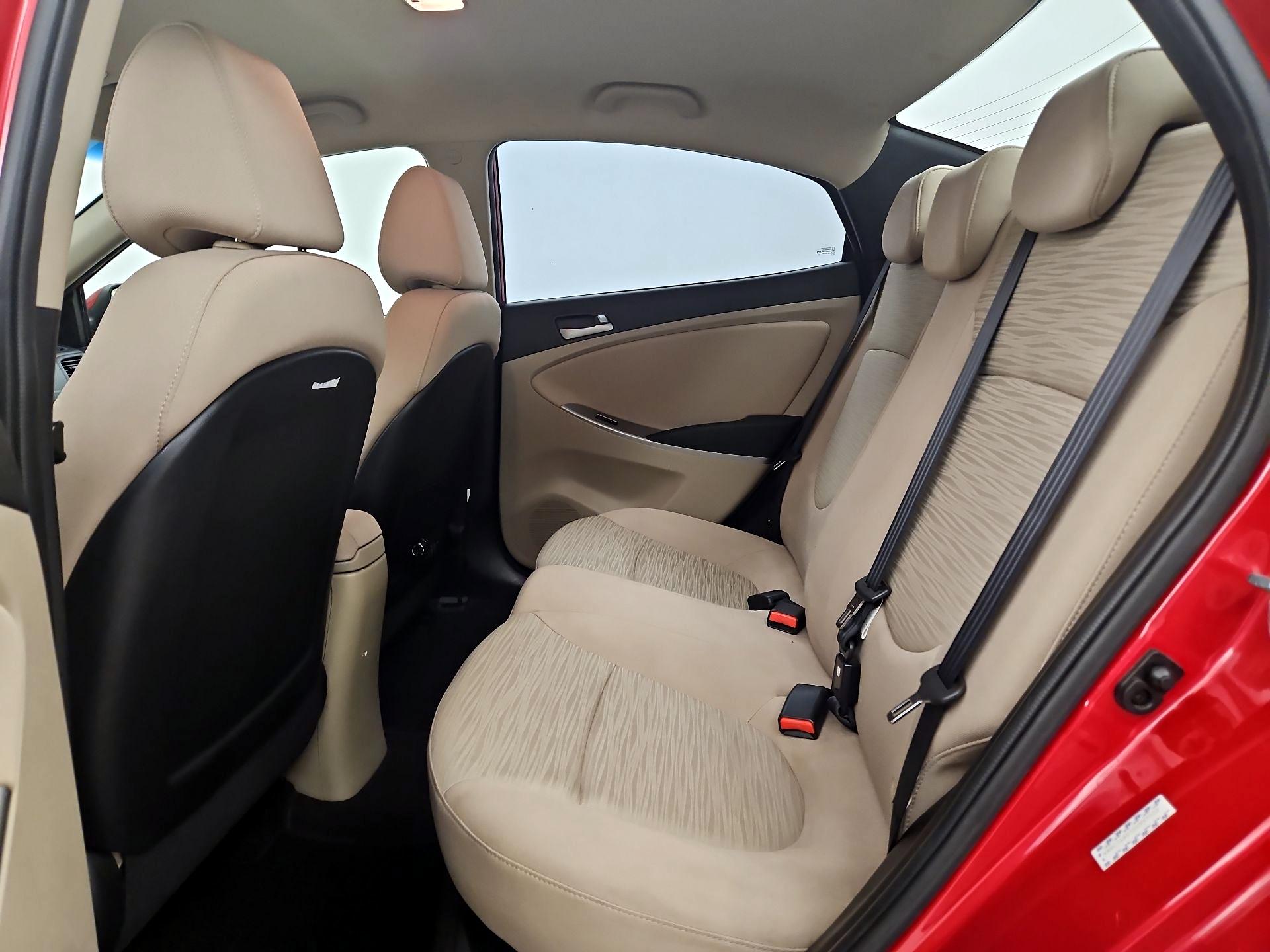 Thumbnail: 2016 Hyundai Accent - 18