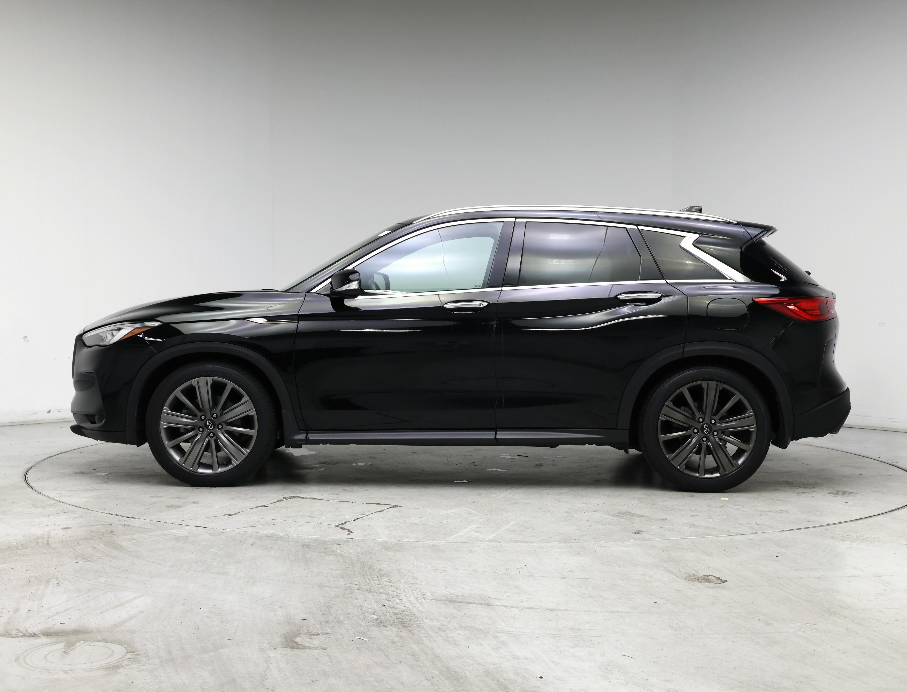 Thumbnail: 2020 INFINITI QX50 - 3