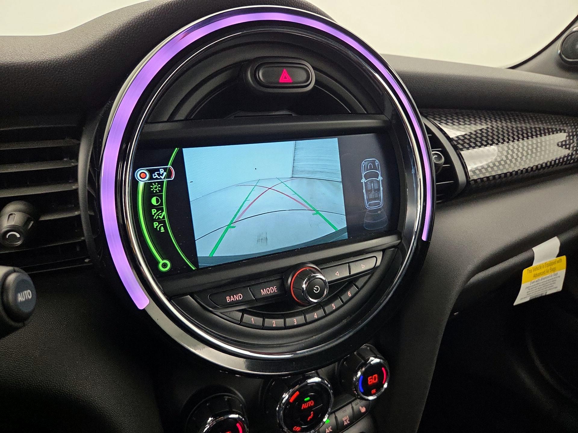 Thumbnail: 2017 MINI Cooper - 15