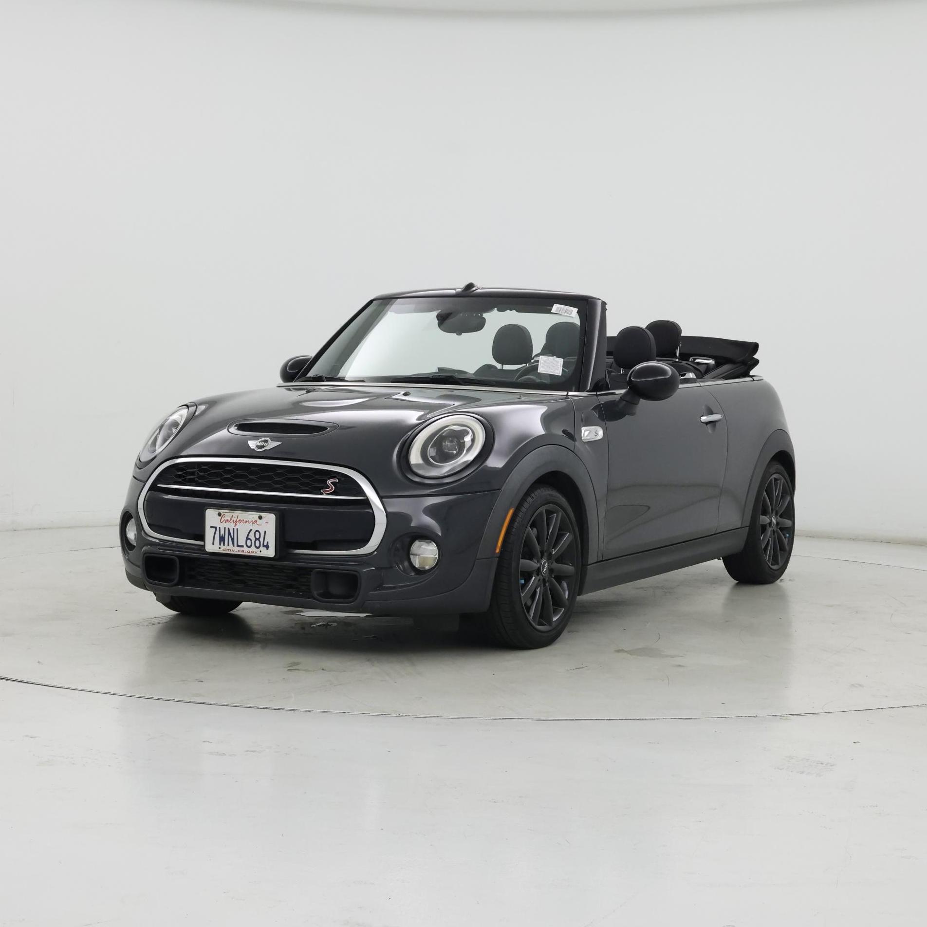 Thumbnail: 2017 MINI Cooper - 4