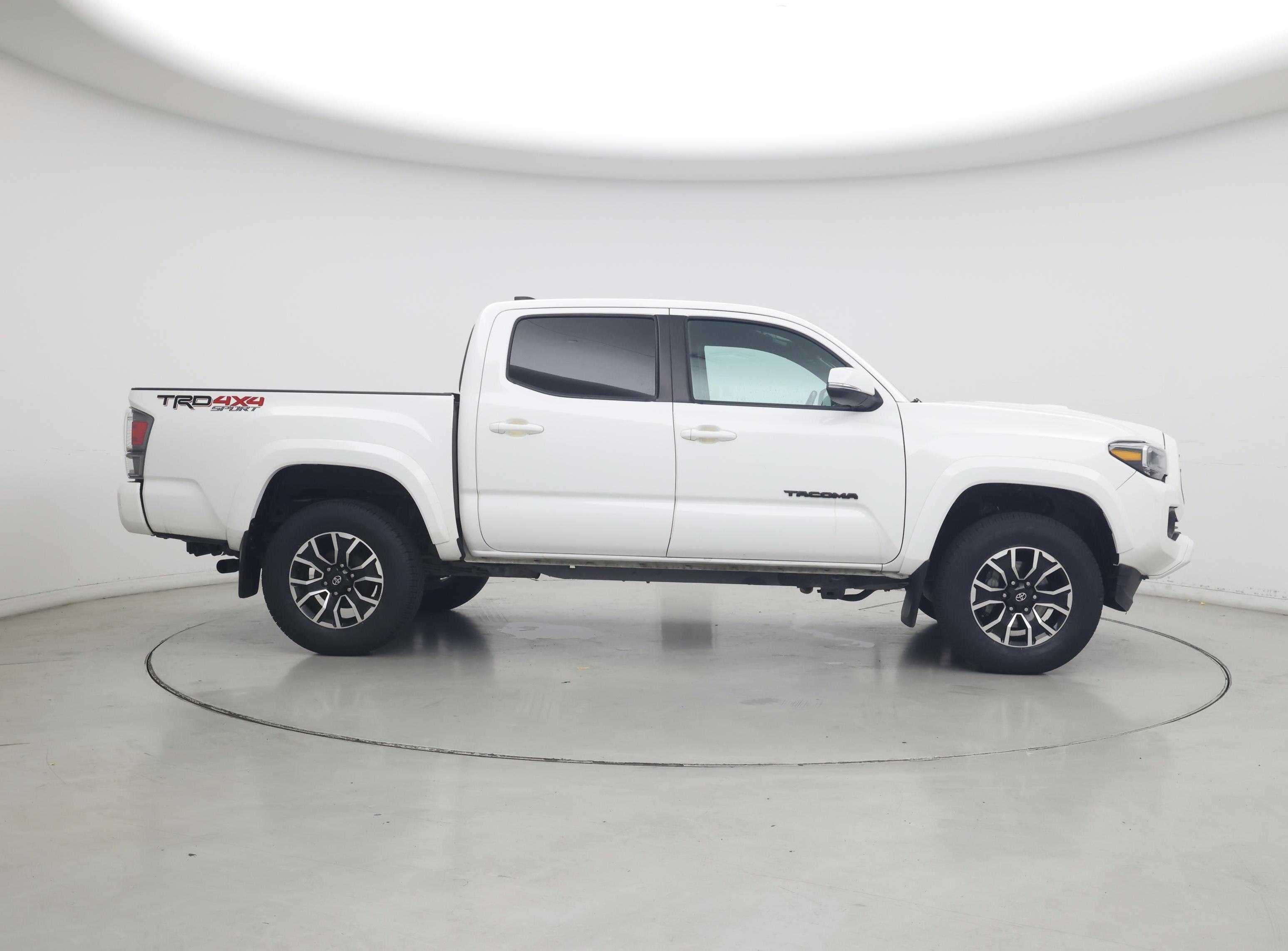 Thumbnail: 2023 Toyota Tacoma - 7