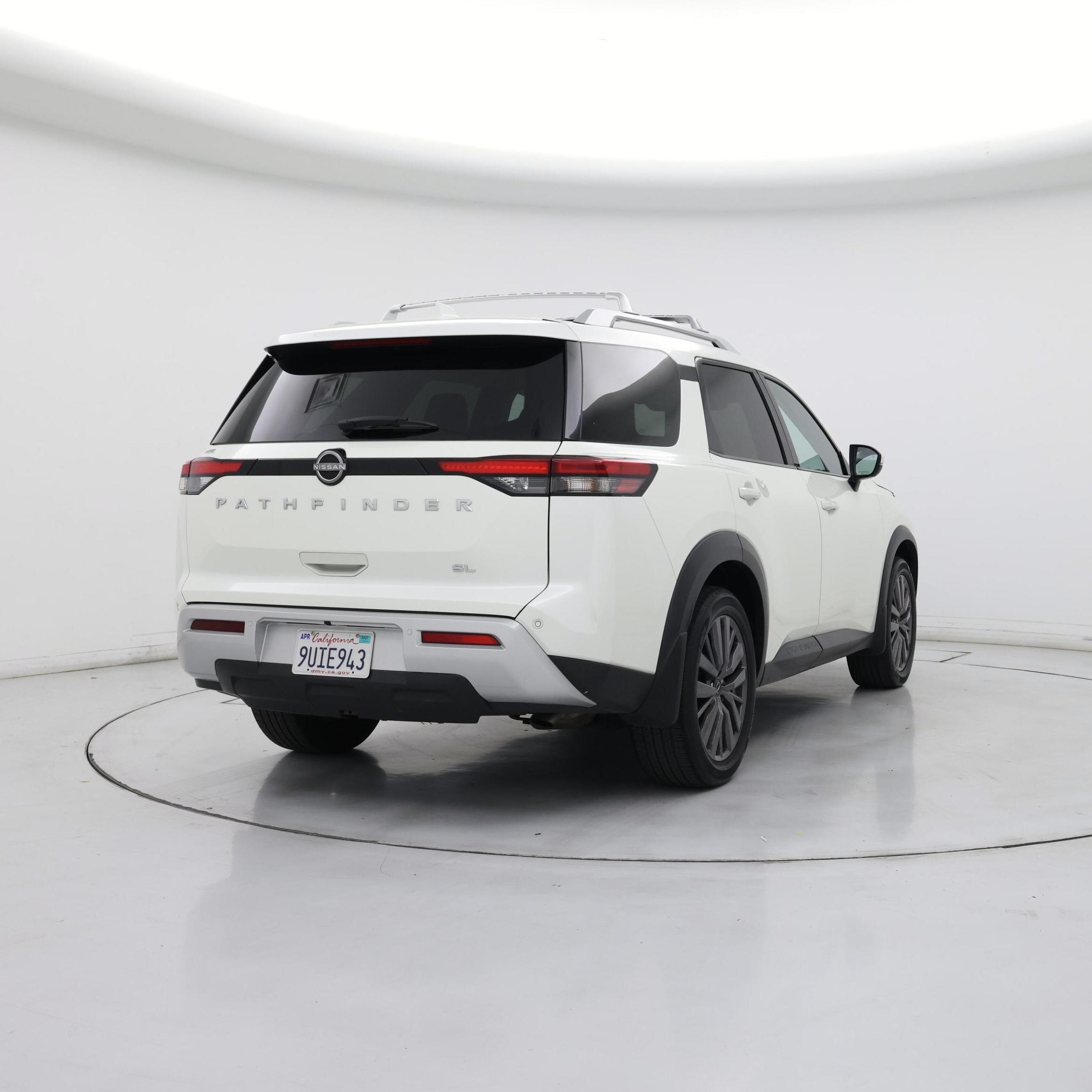 Thumbnail: 2023 Nissan Pathfinder - 8