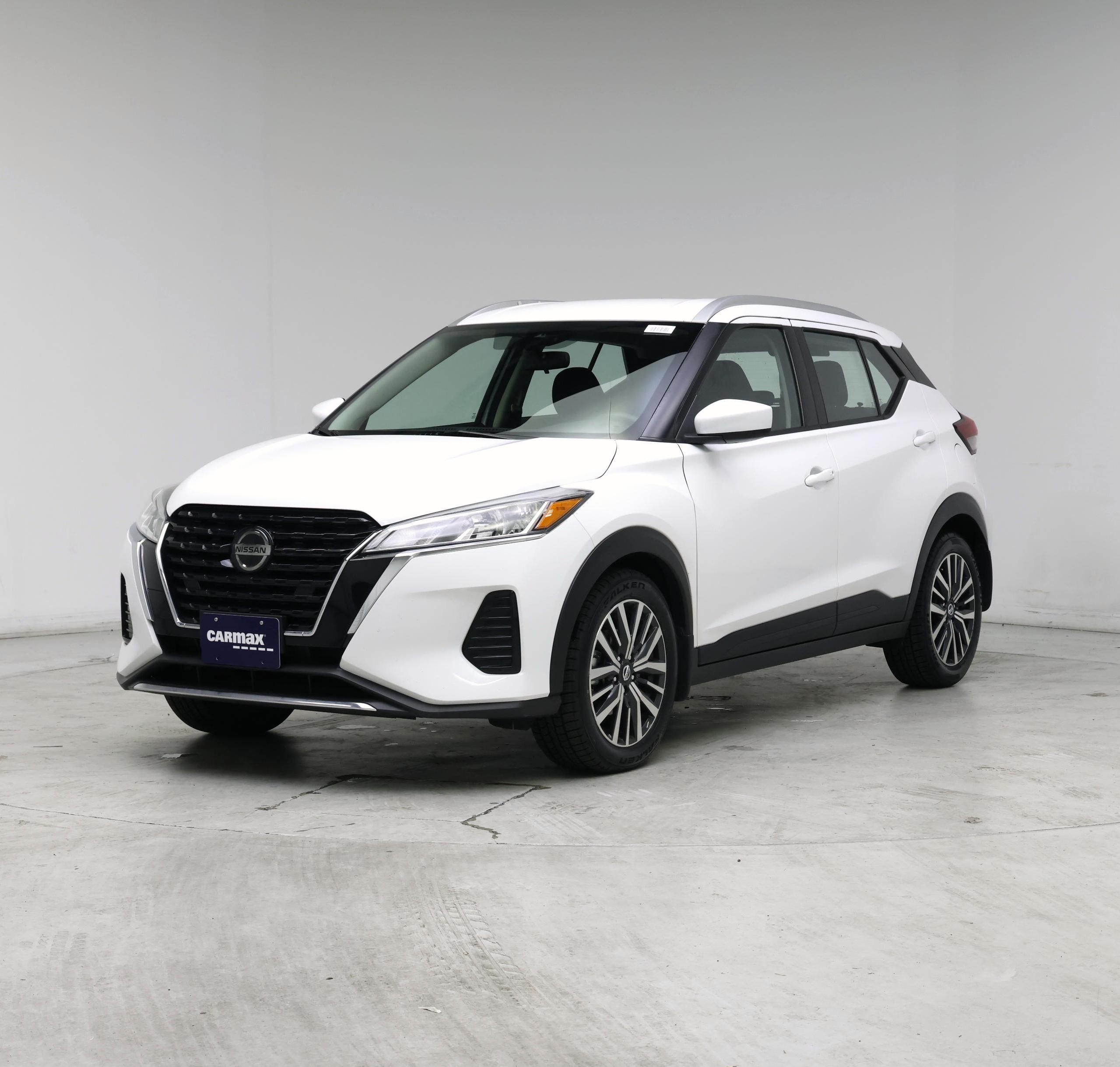 Thumbnail: 2021 Nissan Kicks - 4
