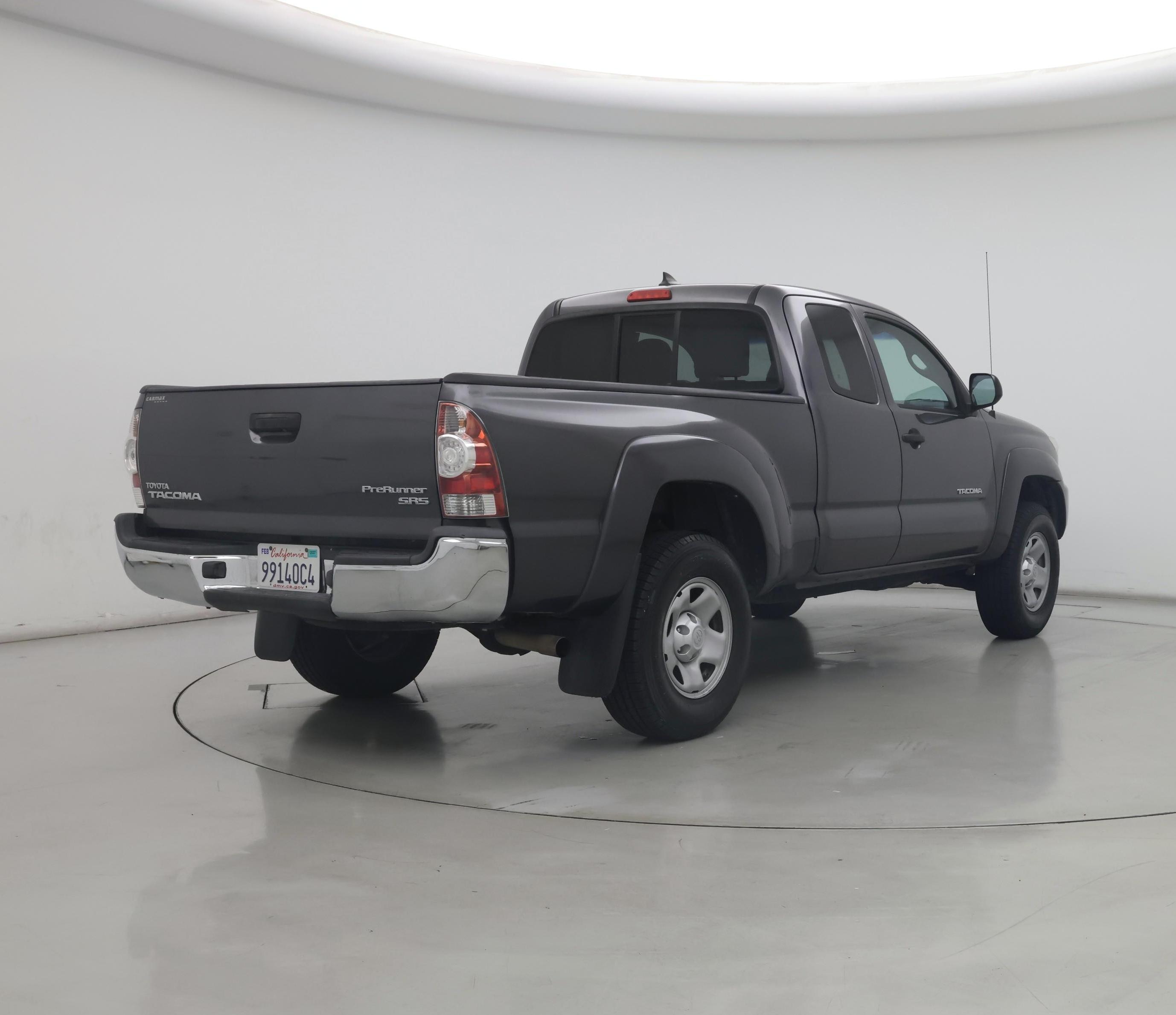 Thumbnail: 2014 Toyota Tacoma - 8