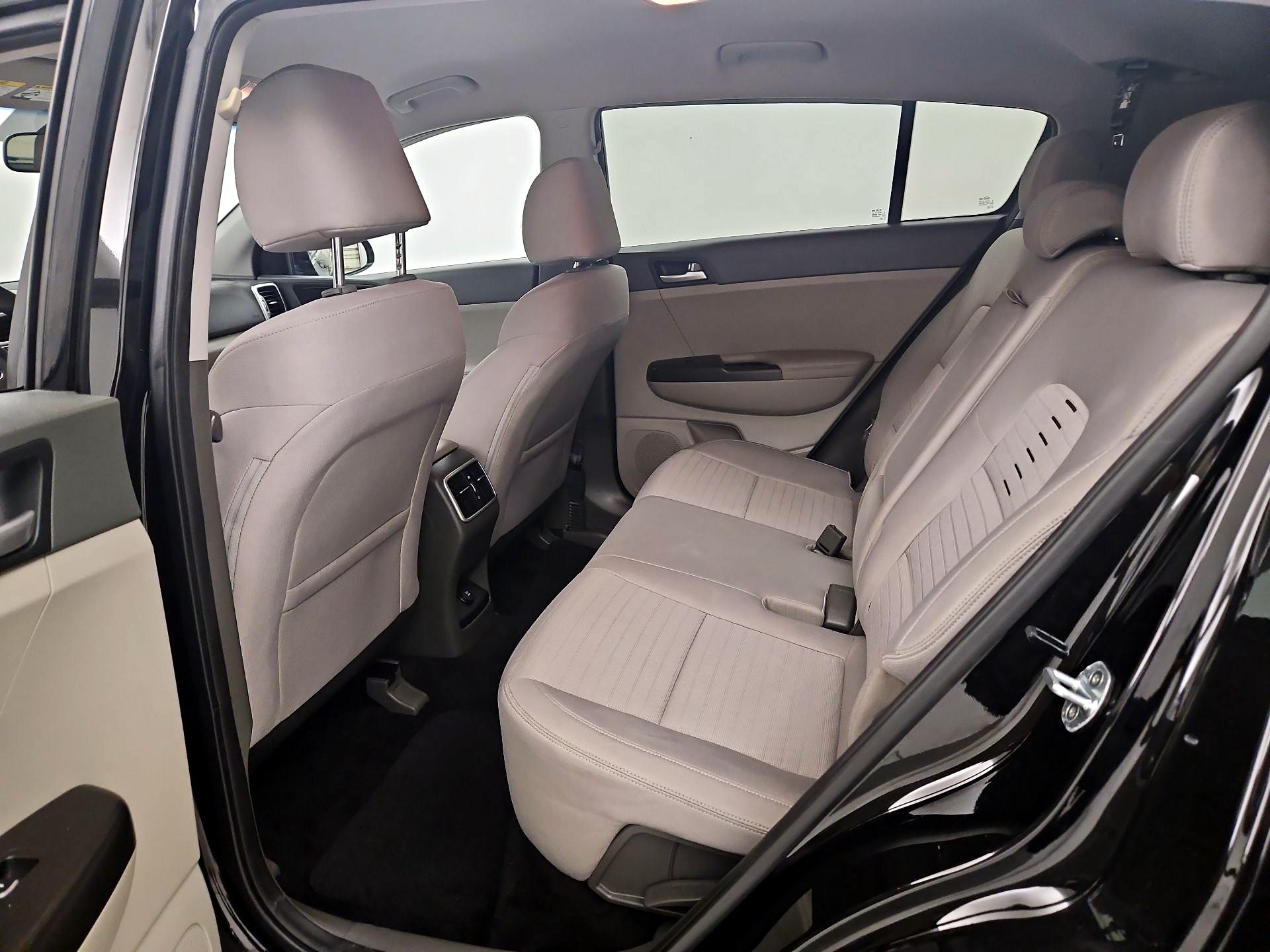 Thumbnail: 2018 Kia Sportage - 19