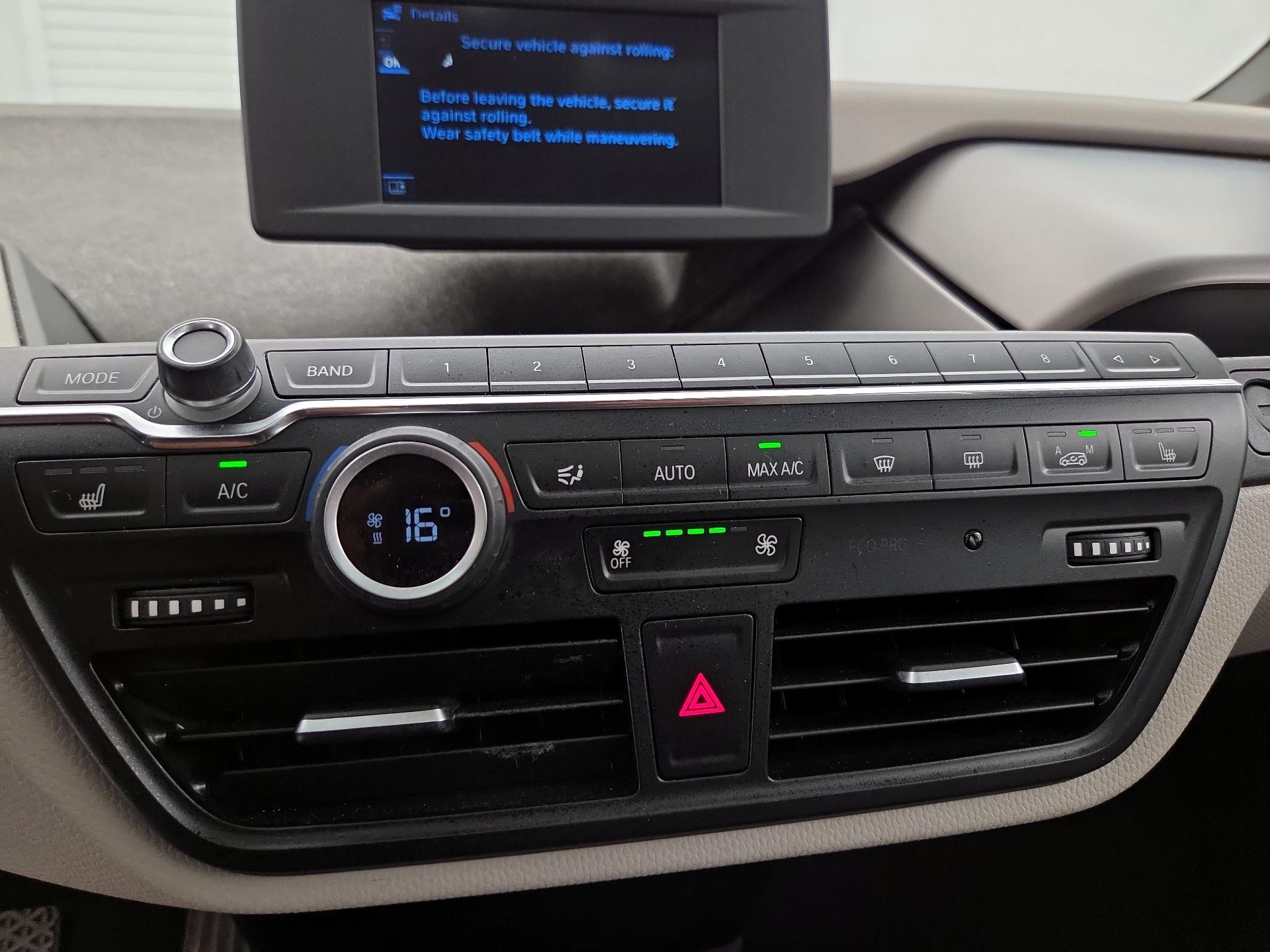 Thumbnail: 2017 BMW i3 - 17