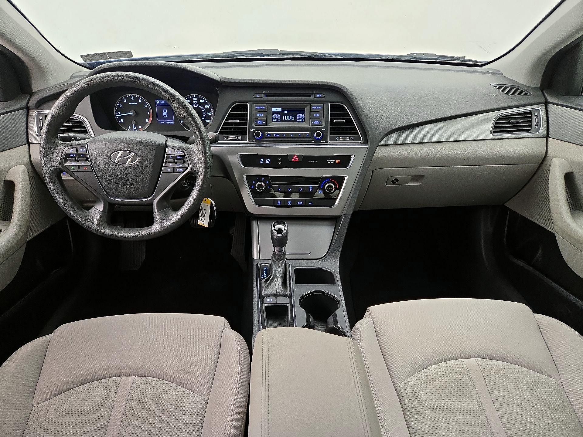 Thumbnail: 2017 Hyundai Sonata - 9