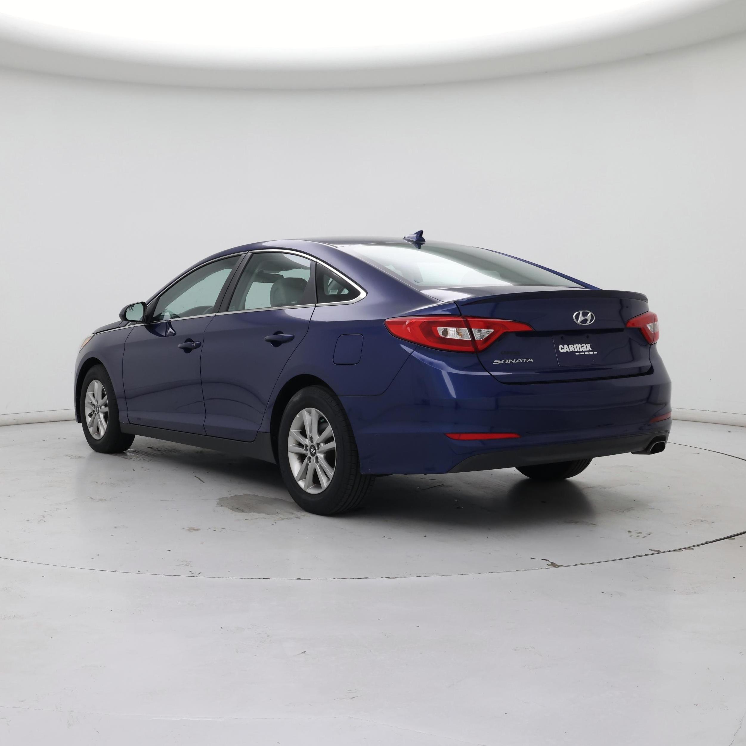 Thumbnail: 2017 Hyundai Sonata - 2