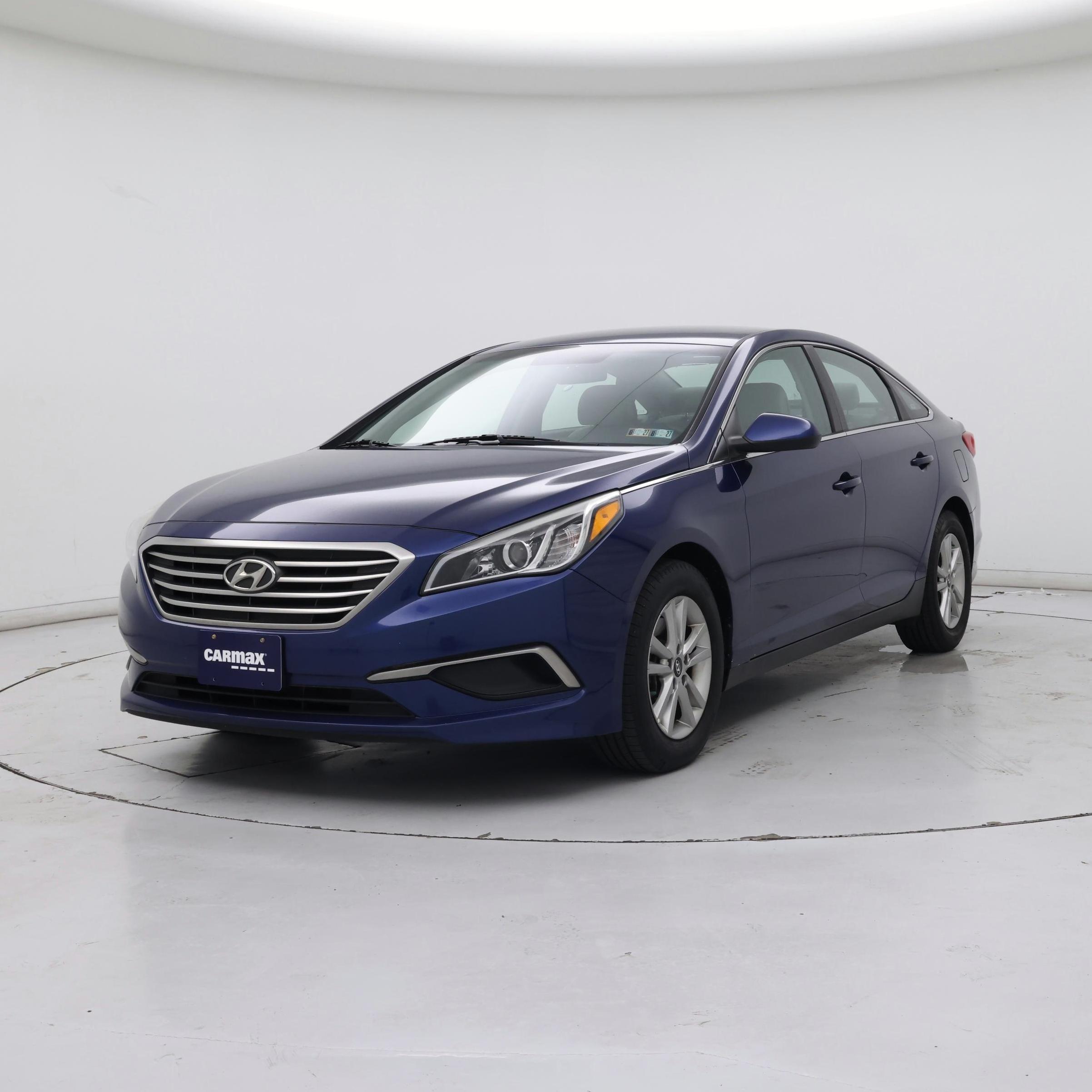 Thumbnail: 2017 Hyundai Sonata - 4