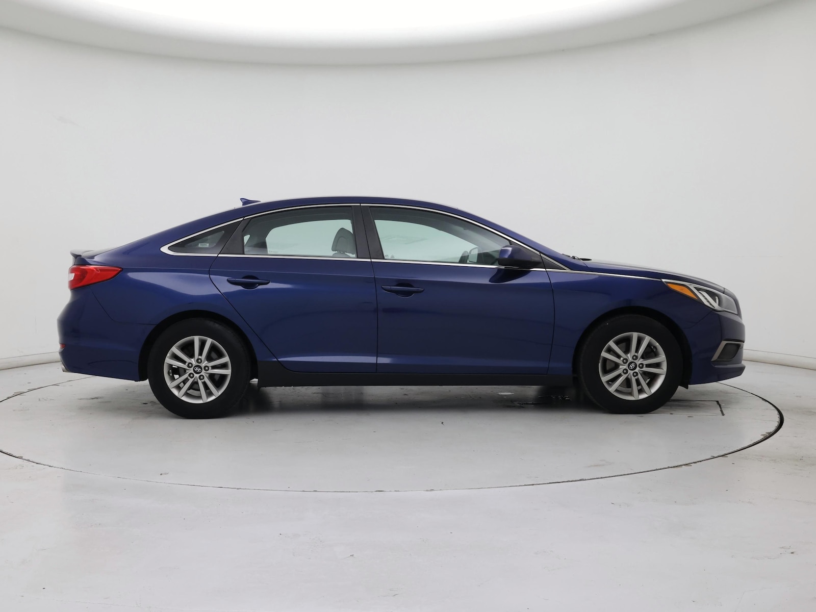 2017 Hyundai Sonata SE - Photo 8