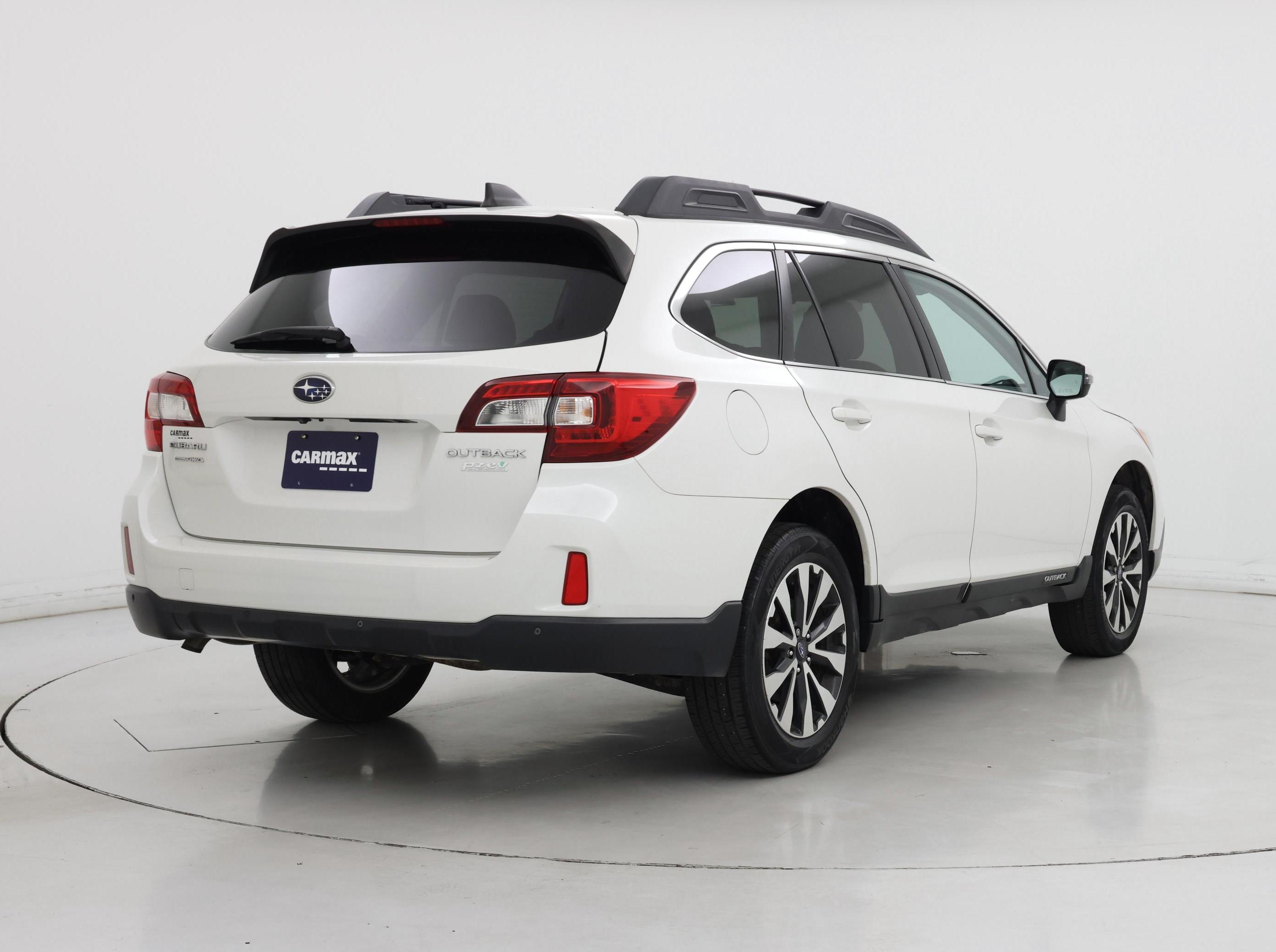 Thumbnail: 2017 Subaru Outback - 8