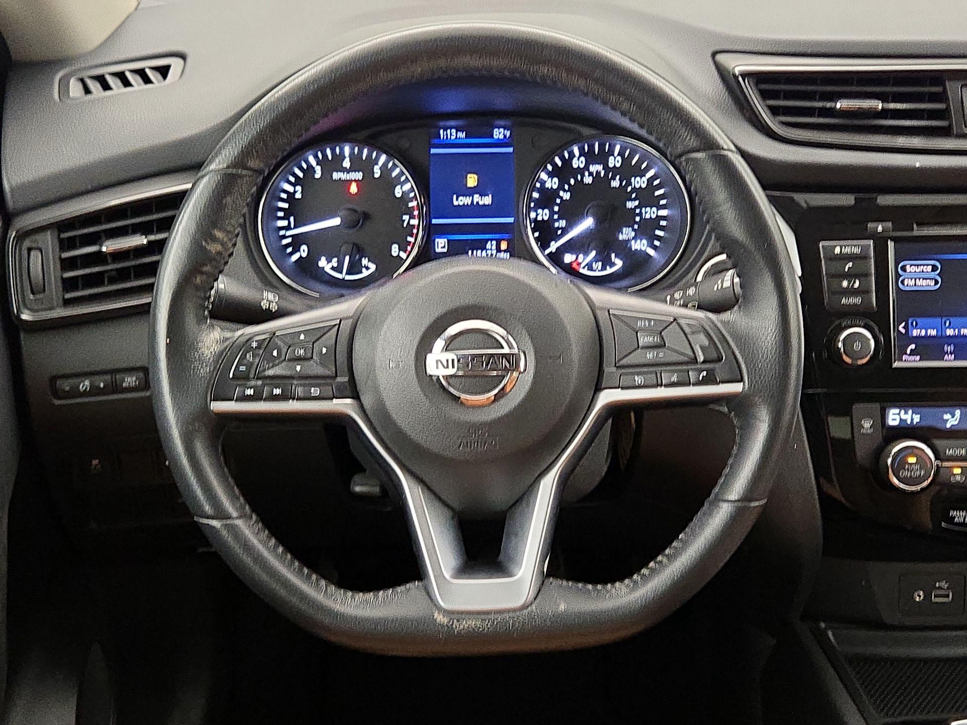Thumbnail: 2018 Nissan Rogue - 10