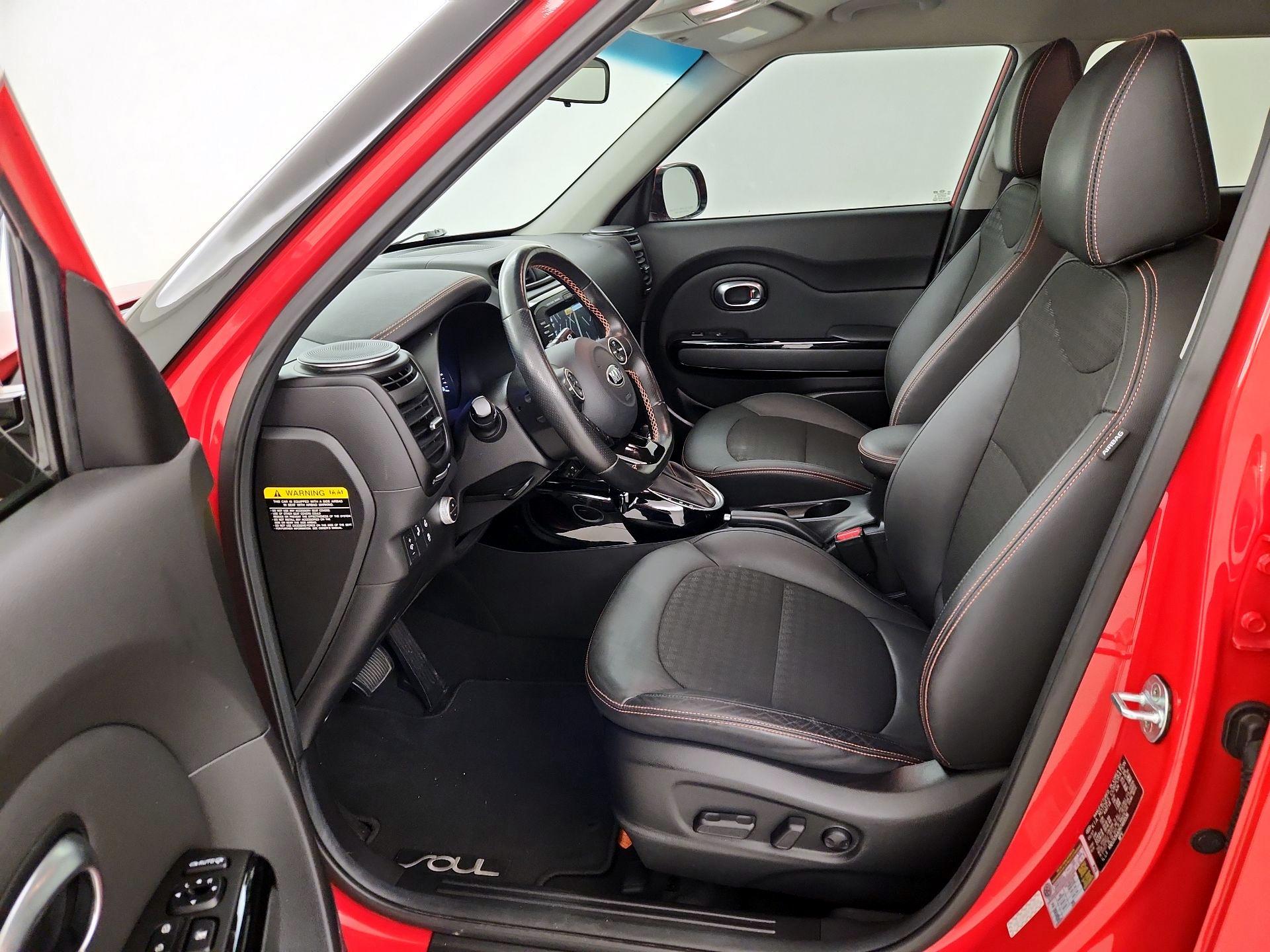 Thumbnail: 2017 Kia Soul - 11