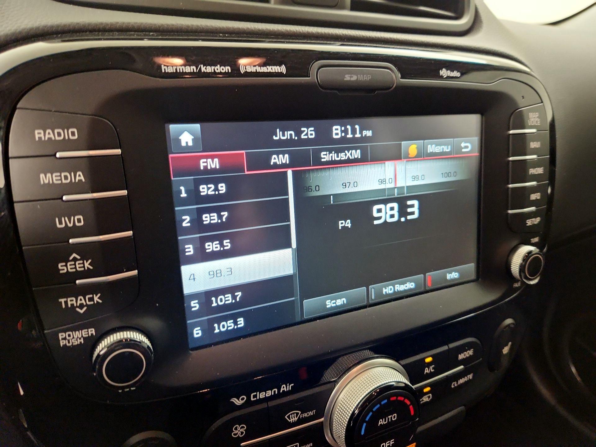 Thumbnail: 2017 Kia Soul - 16