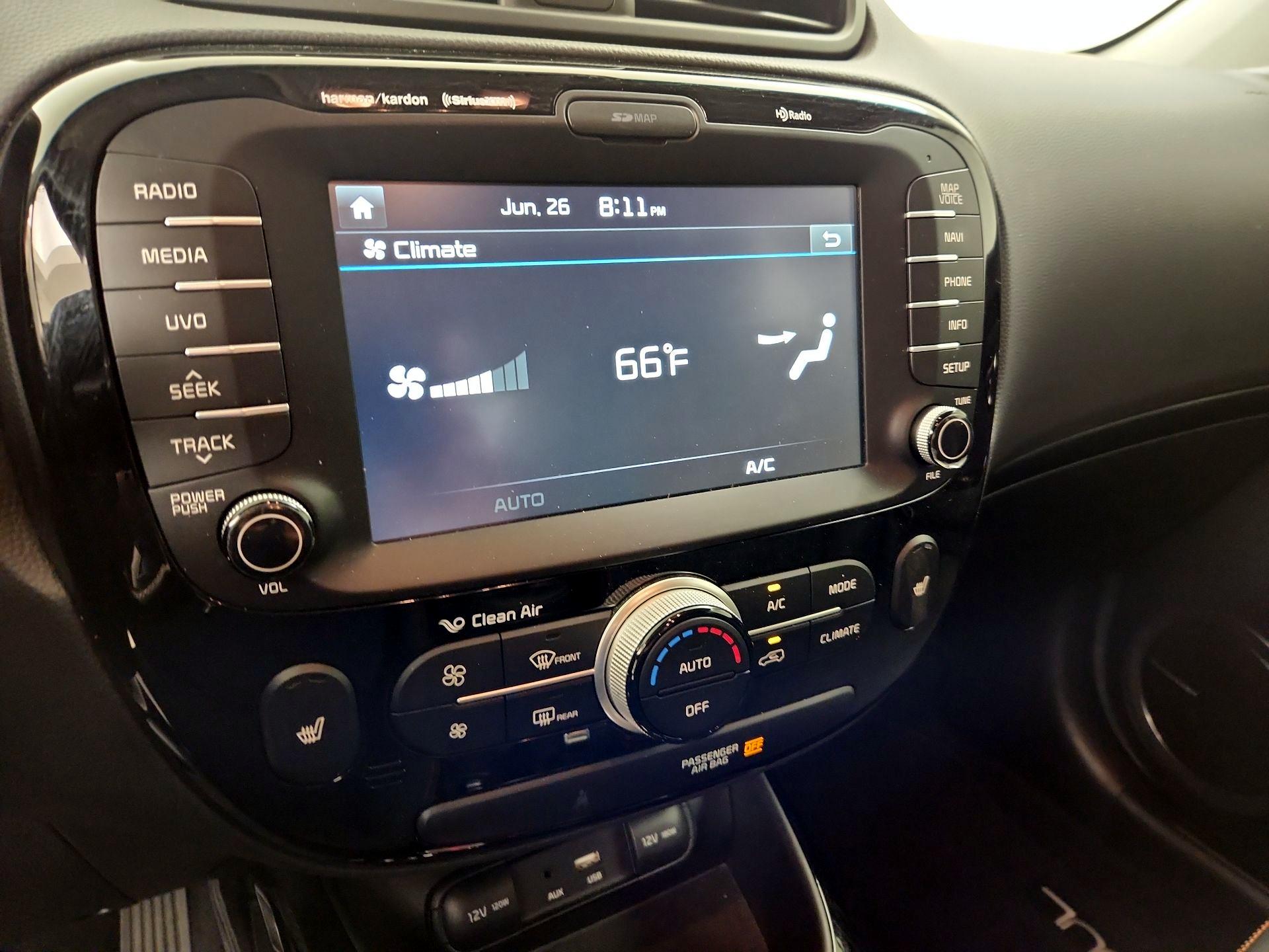 Thumbnail: 2017 Kia Soul - 17