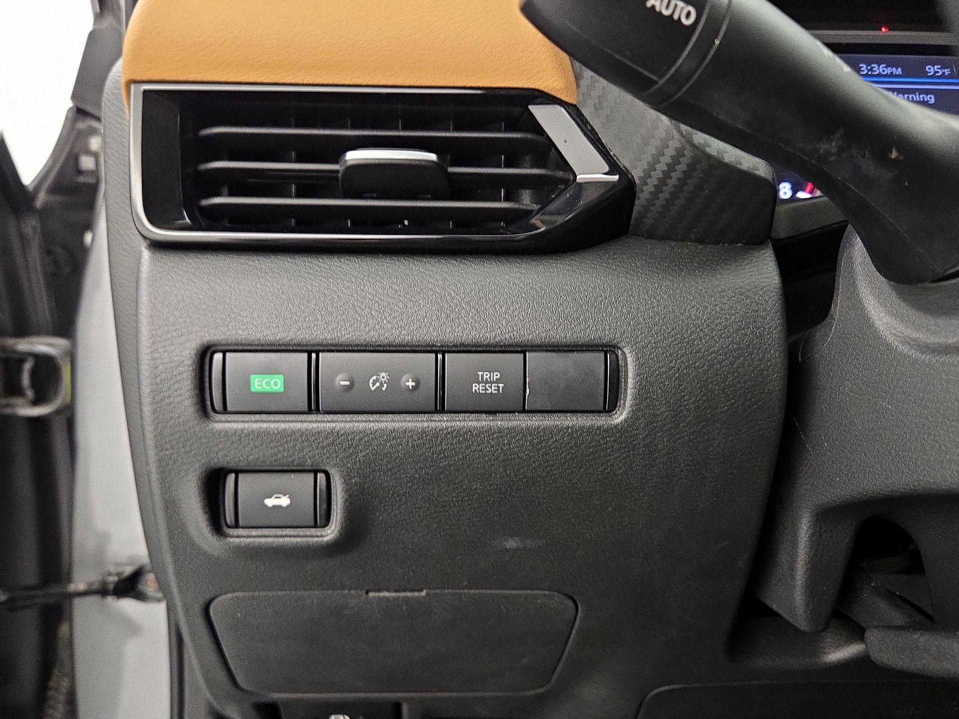 Thumbnail: 2021 Nissan Sentra - 13