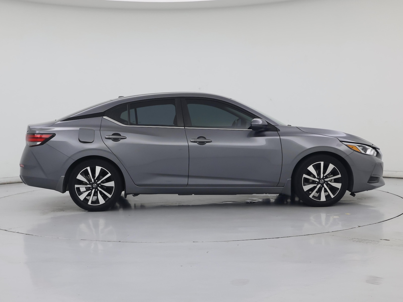 2021 Nissan Sentra SV - Photo 8