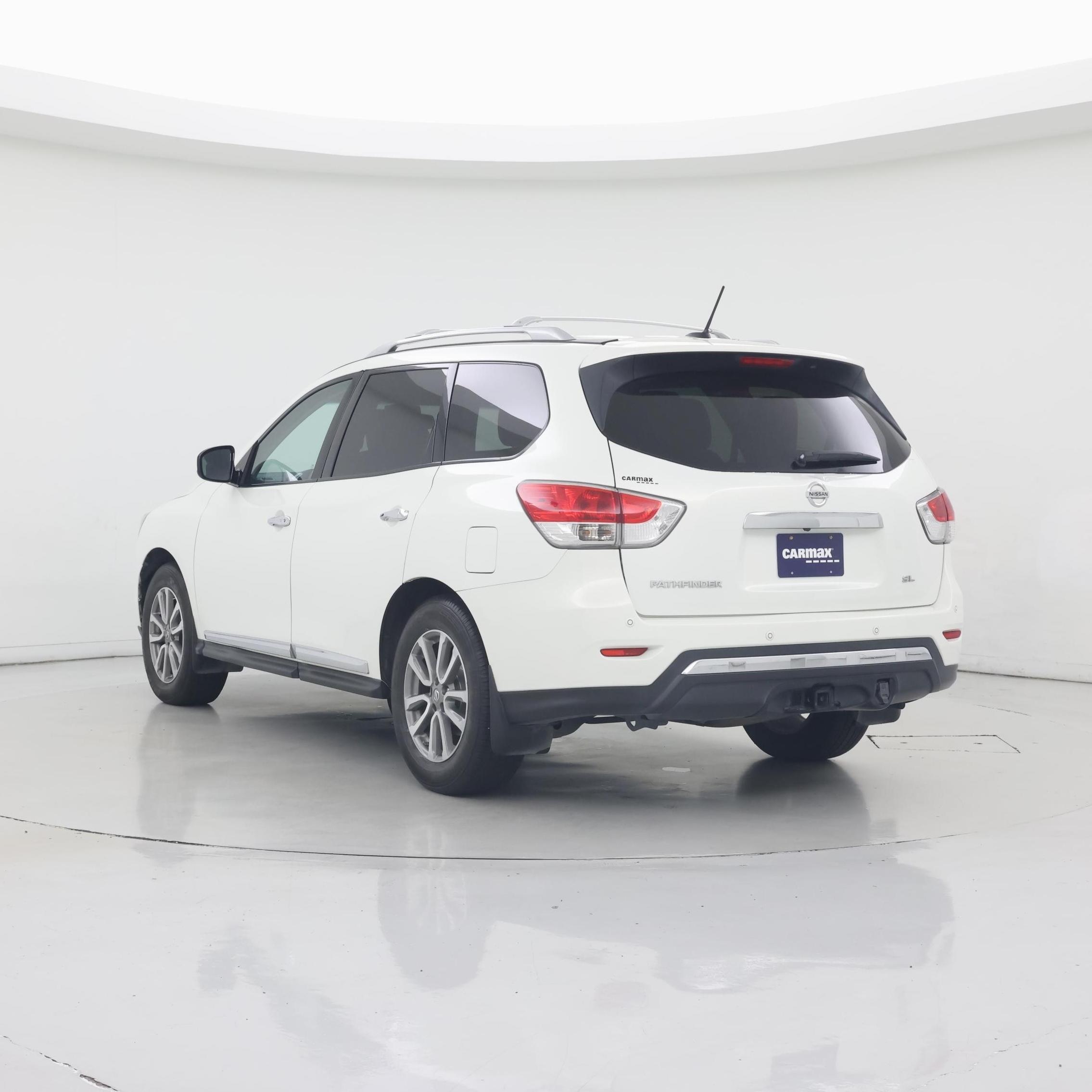 Thumbnail: 2014 Nissan Pathfinder - 2