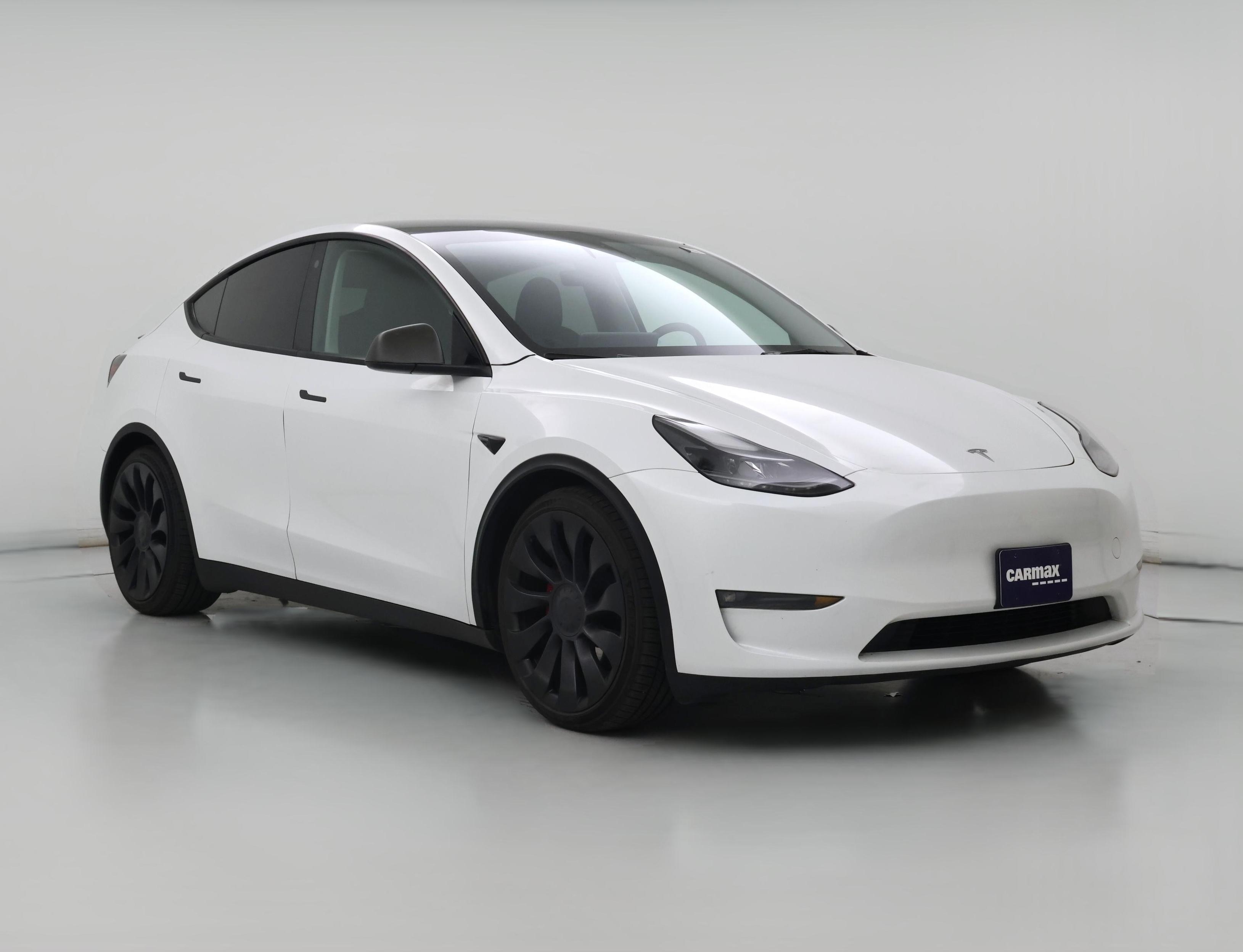 Thumbnail: 2023 Tesla Model Y - 1