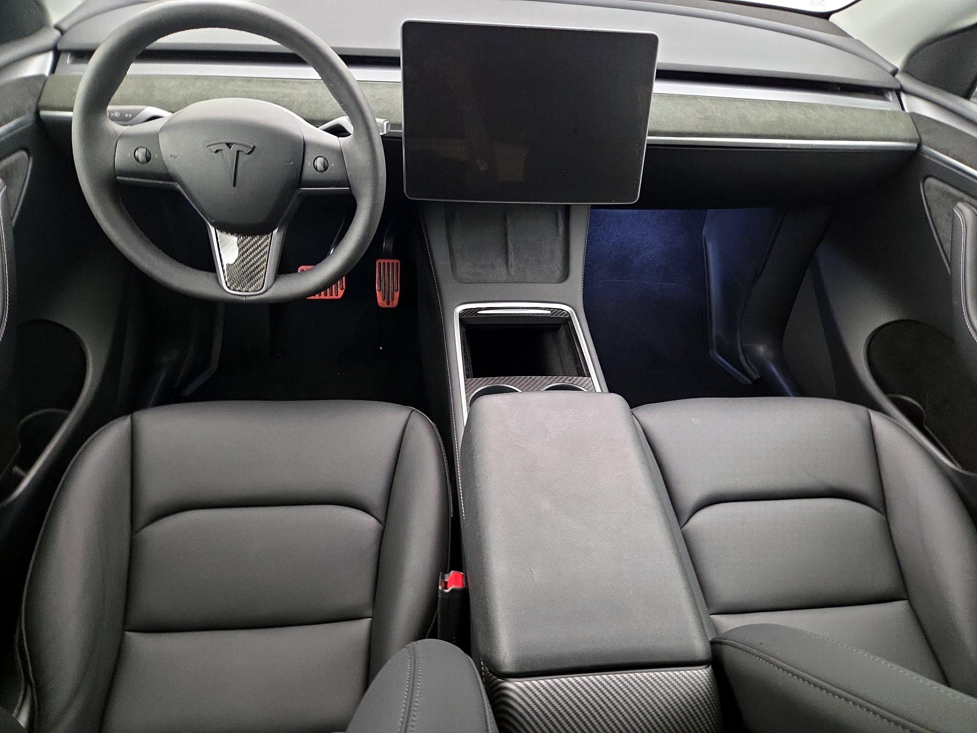 Thumbnail: 2023 Tesla Model Y - 9