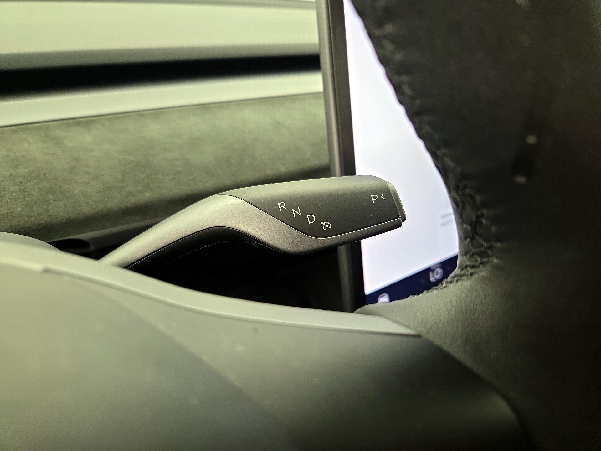 Thumbnail: 2023 Tesla Model Y - 16
