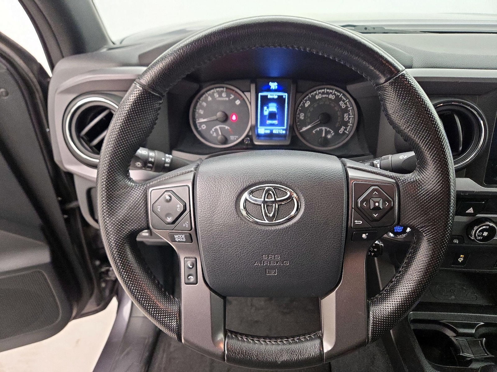 2016 Toyota Tacoma TRD Off Road - Photo 11