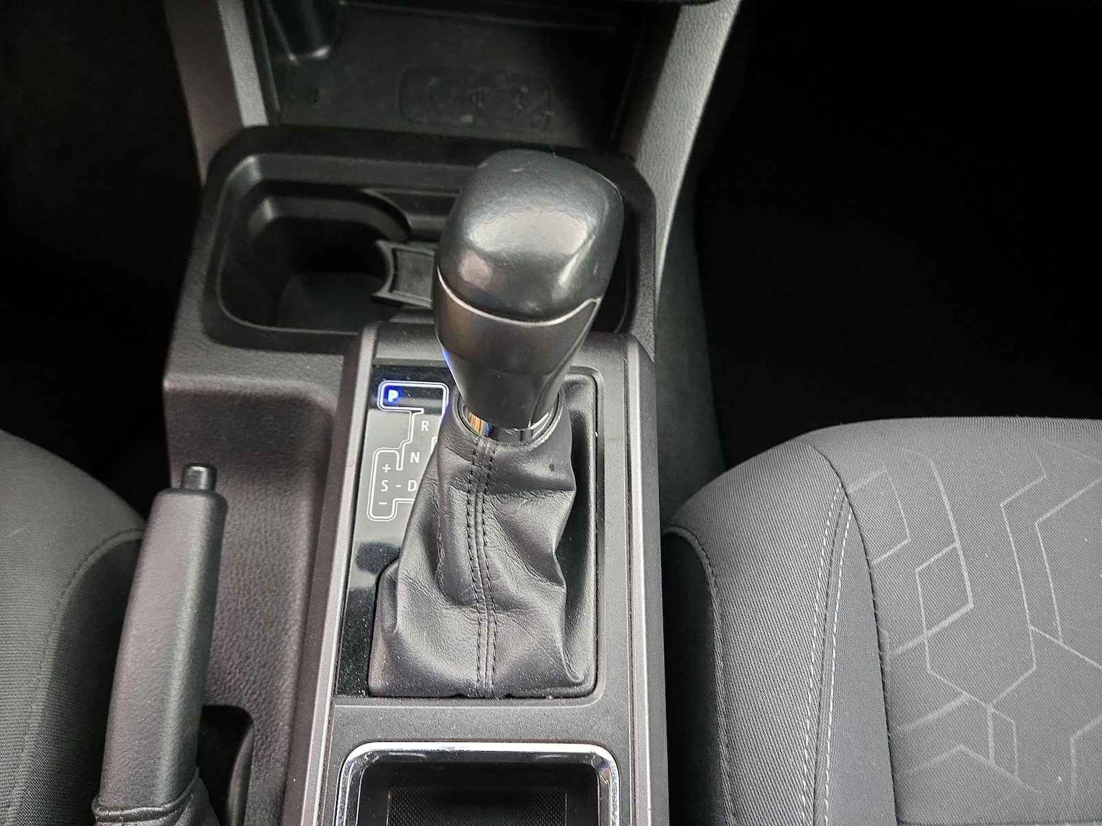 2016 Toyota Tacoma TRD Off Road - Photo 19