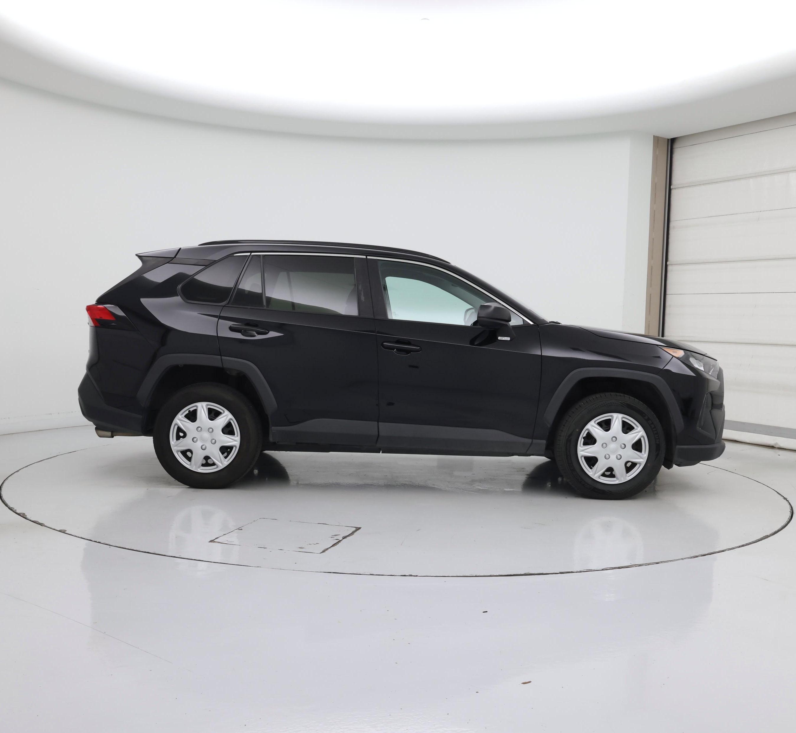 Thumbnail: 2019 Toyota RAV4 - 7