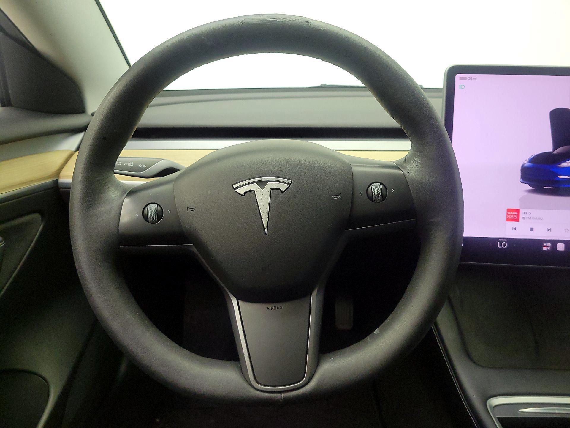 Thumbnail: 2022 Tesla Model 3 - 10