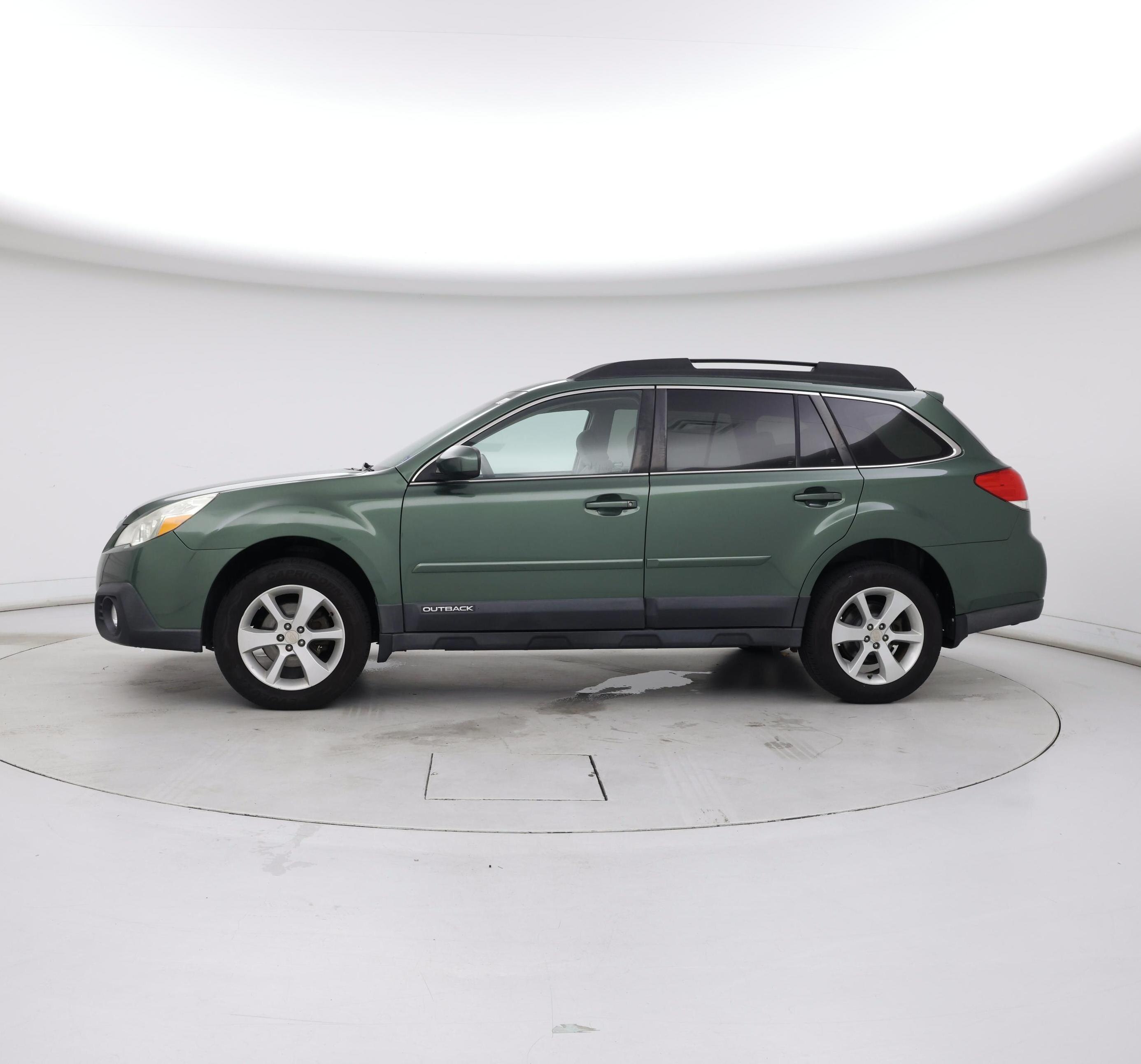 Thumbnail: 2014 Subaru Outback - 3