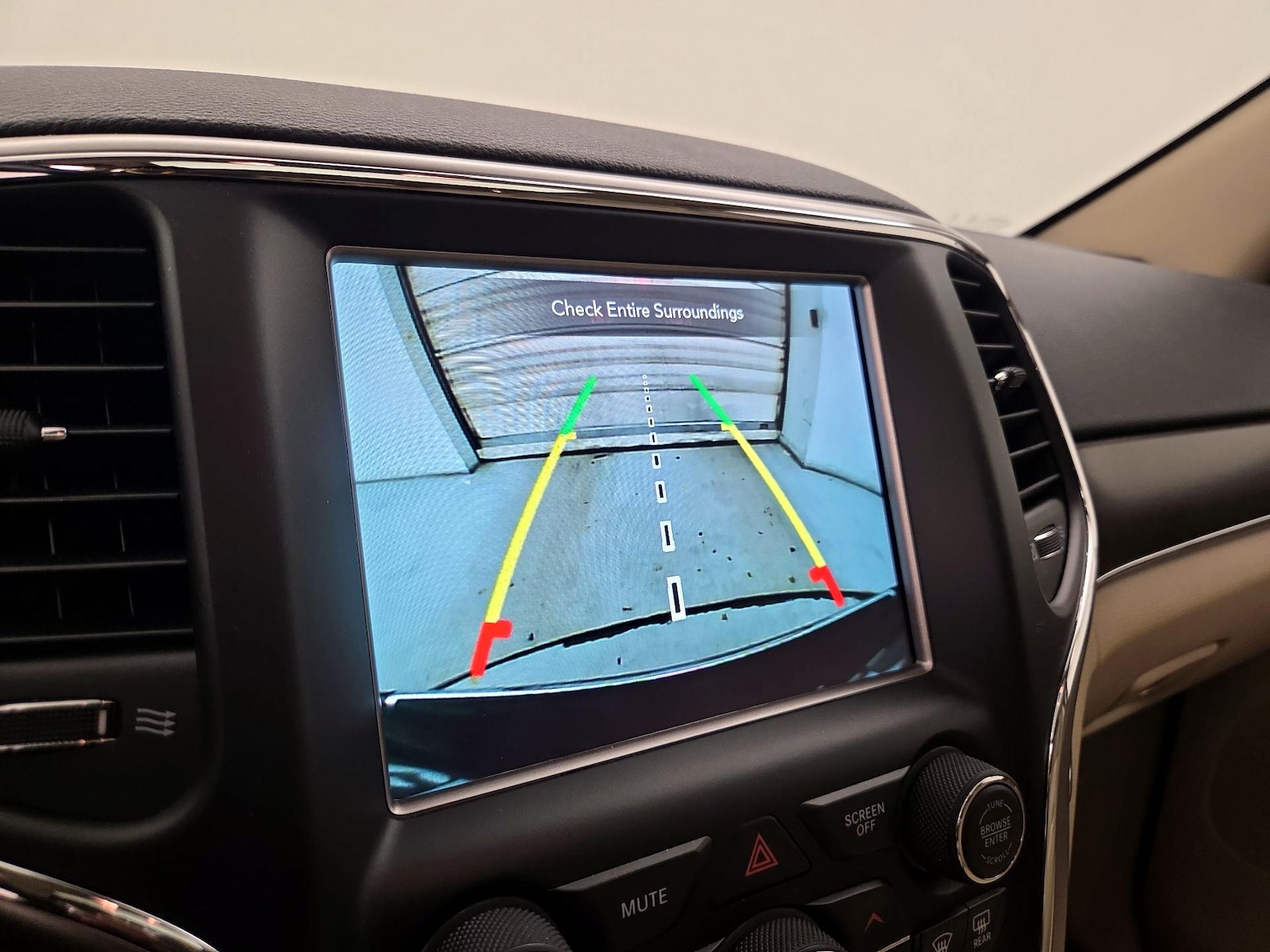 2018 Jeep Grand Cherokee Limited - Photo 16